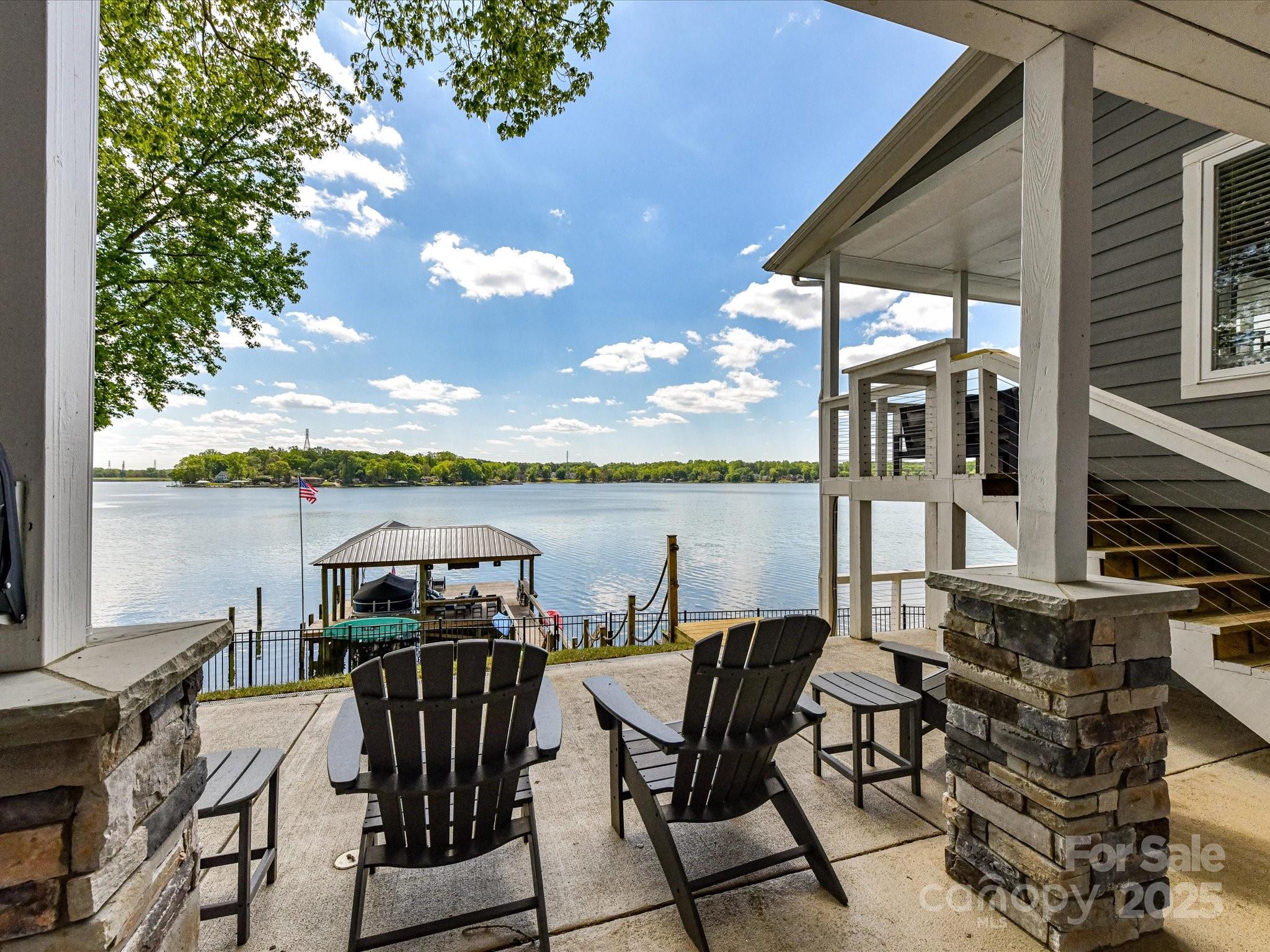 Tega Cay - Residential