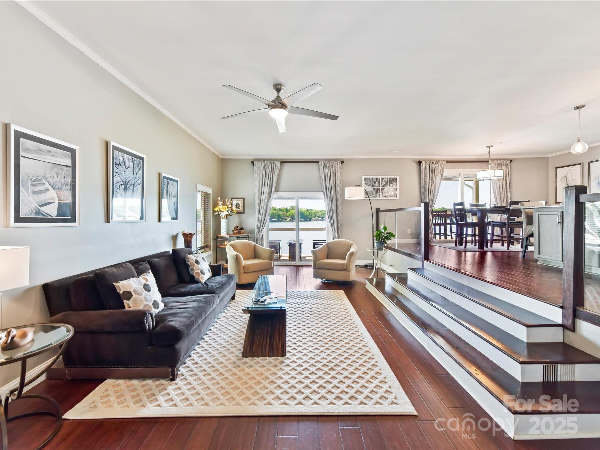 Tega Cay - Residential