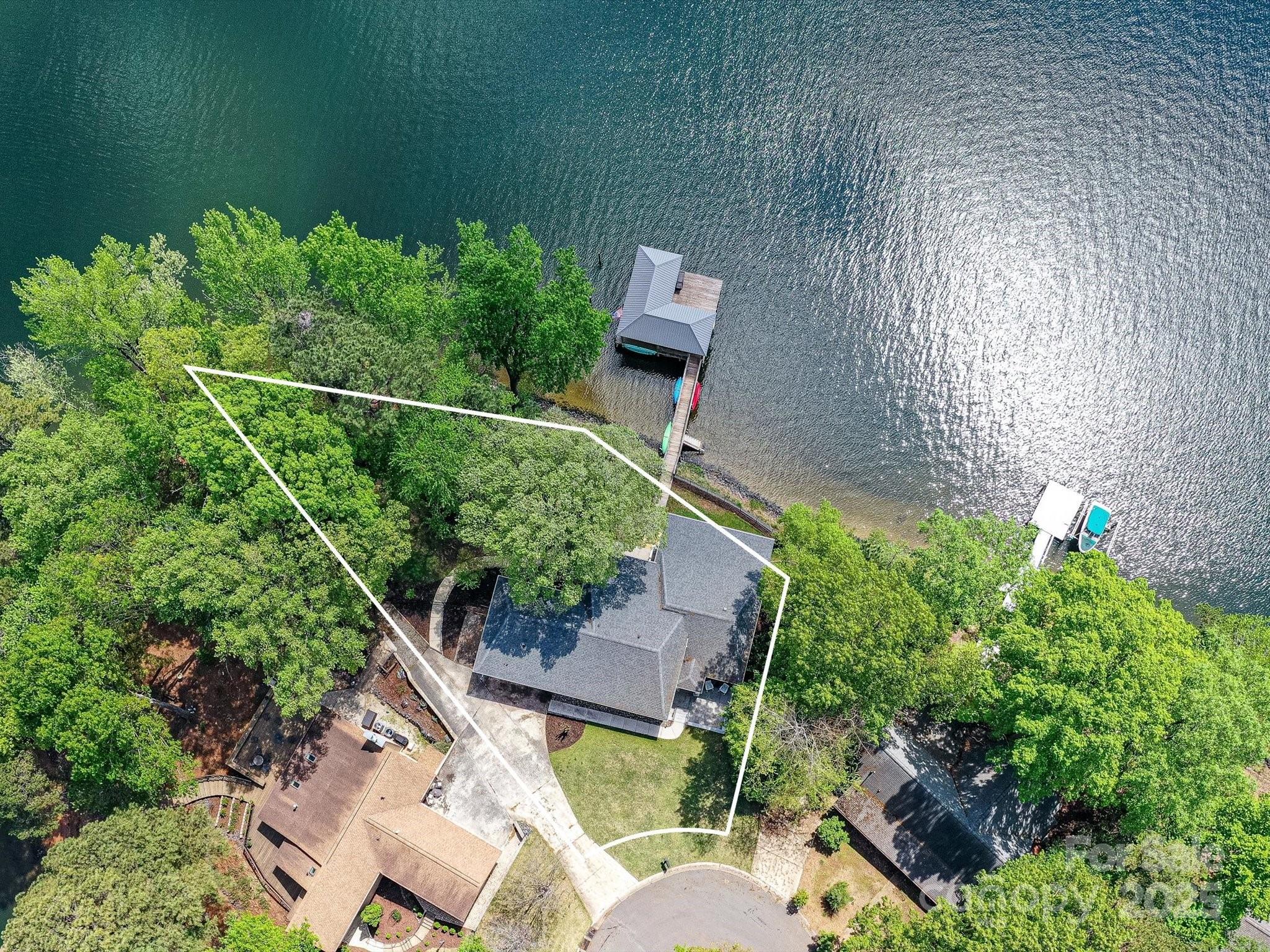 Tega Cay - Residential