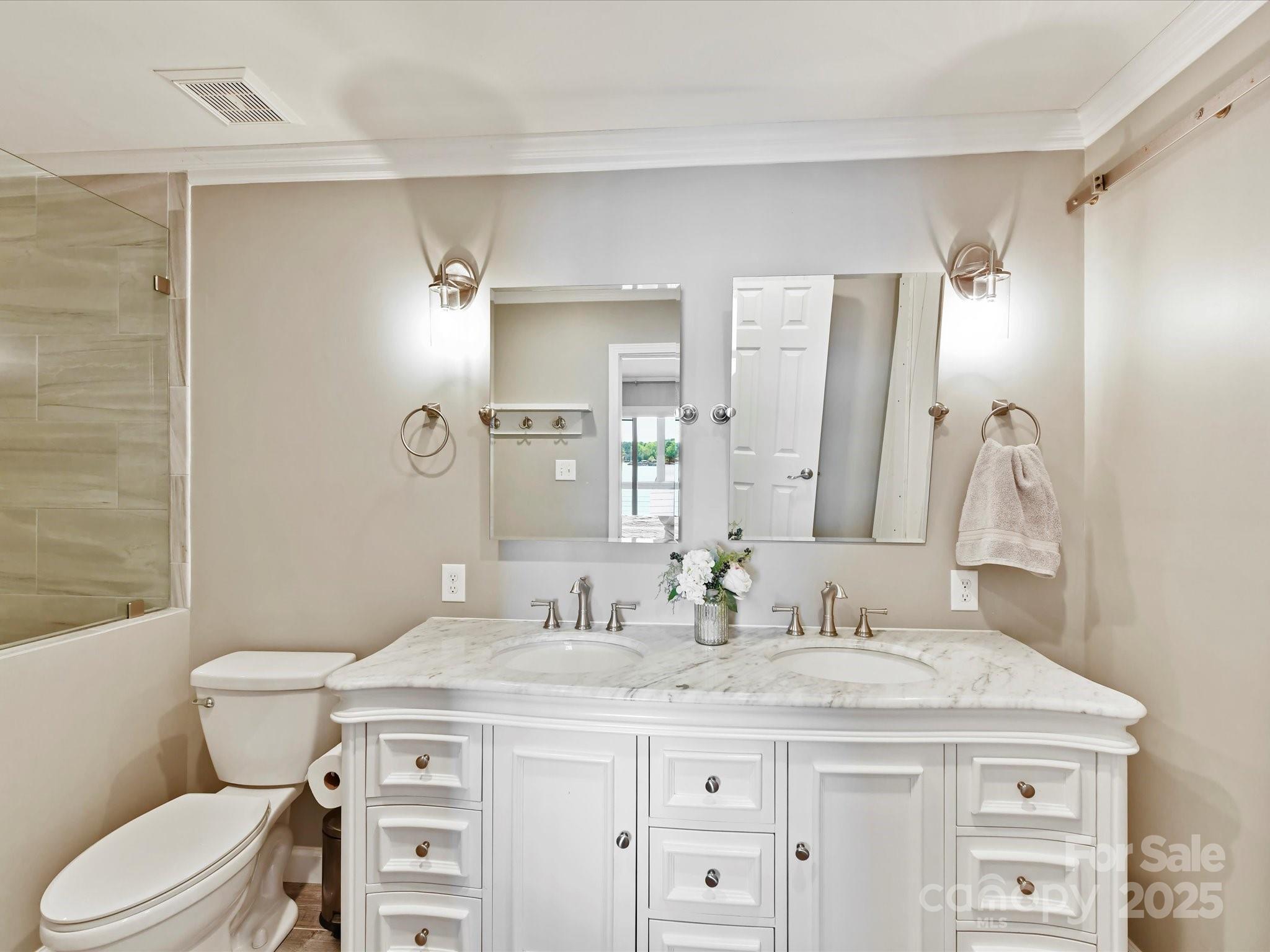 Tega Cay - Residential