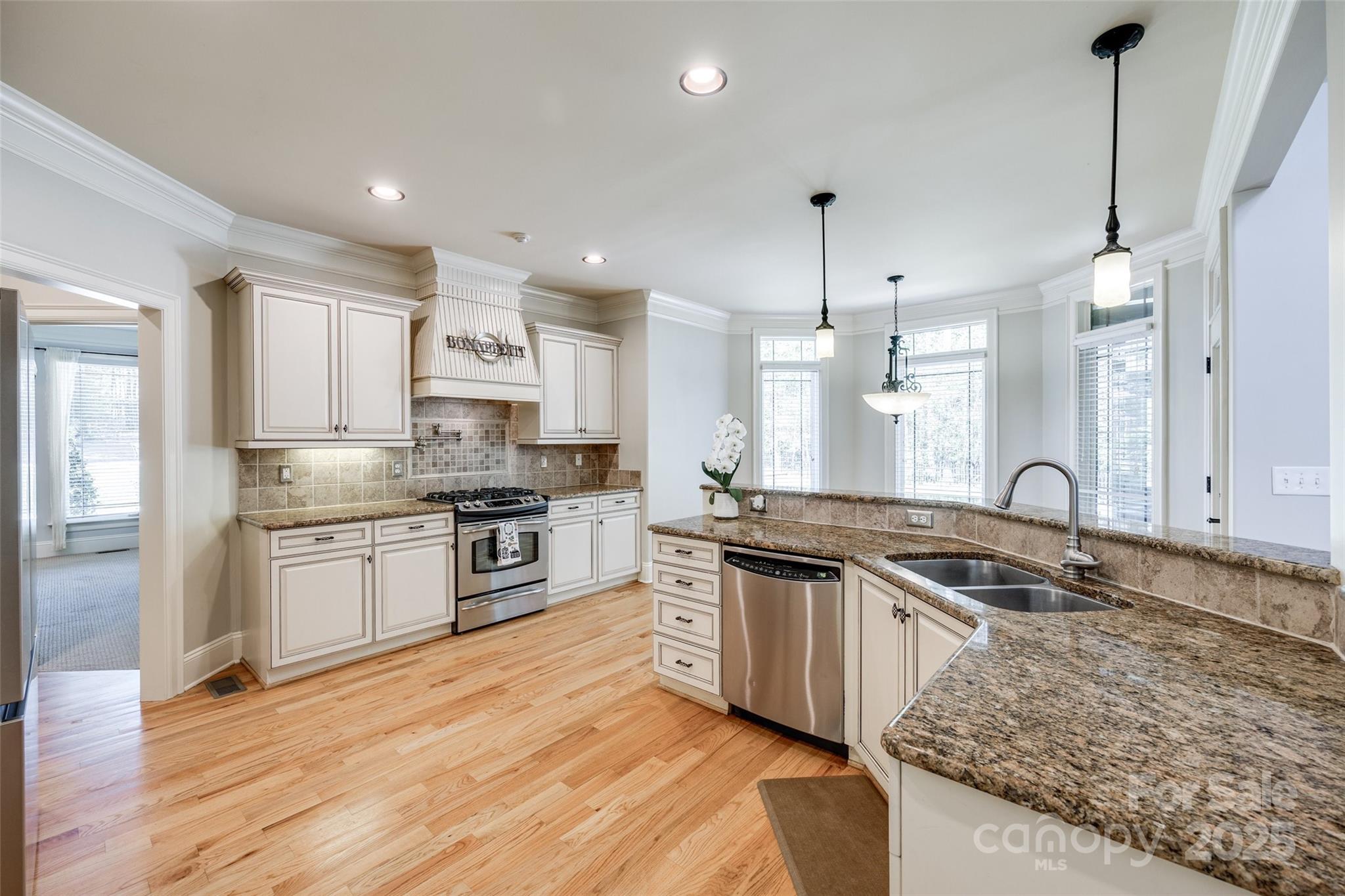 The Coves - Residential