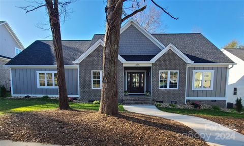 A home in Hickory