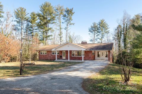 290 Crabapple Hill Lane Hendersonville NC 28792