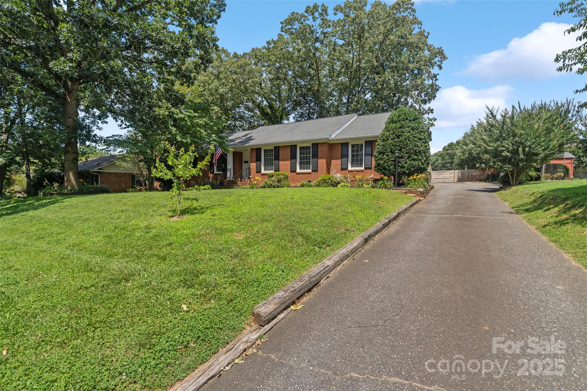 Kingswood - Residential