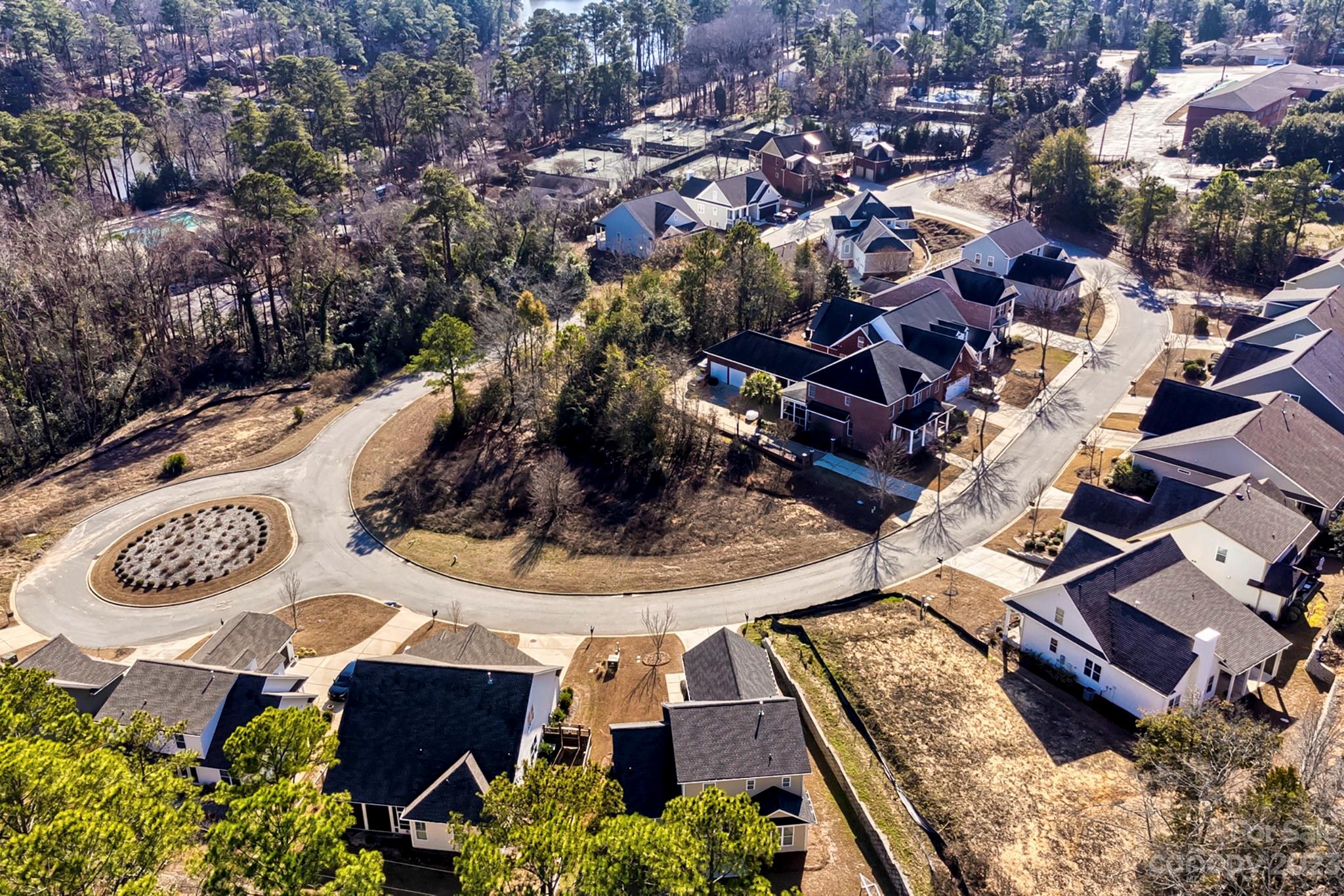 124 Mayhaw Drive
