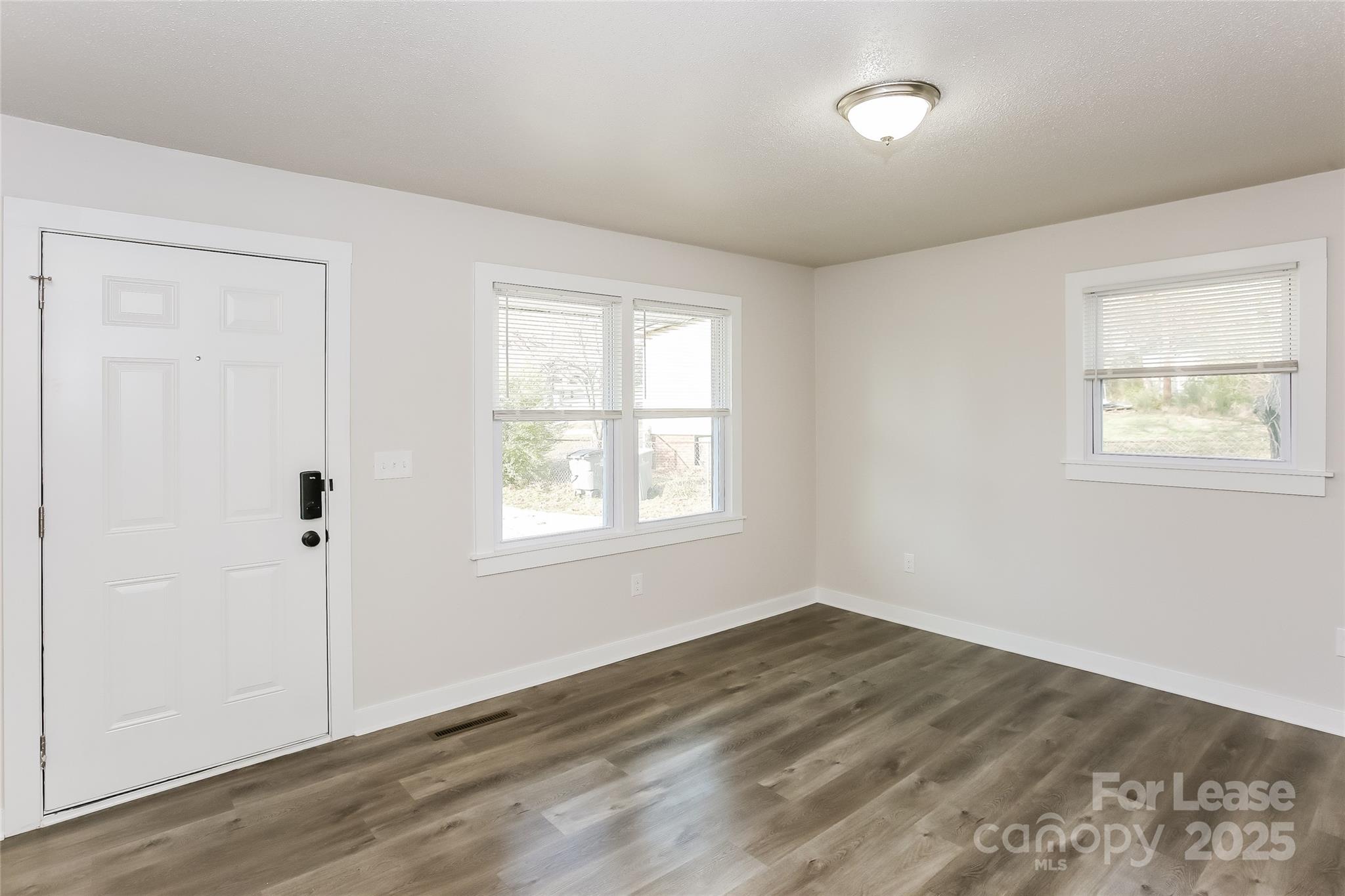 Salisbury Manor - Residential Lease