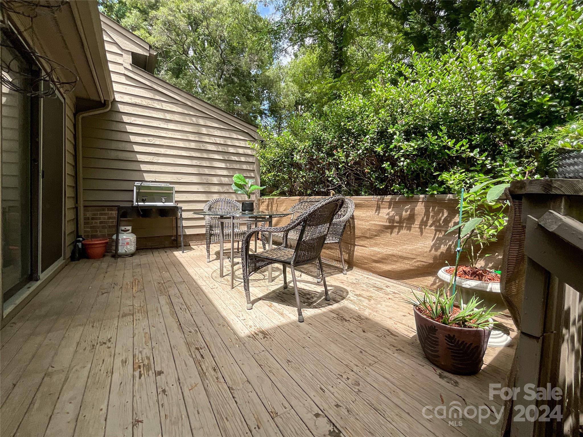 Dogwood Hills - Residential