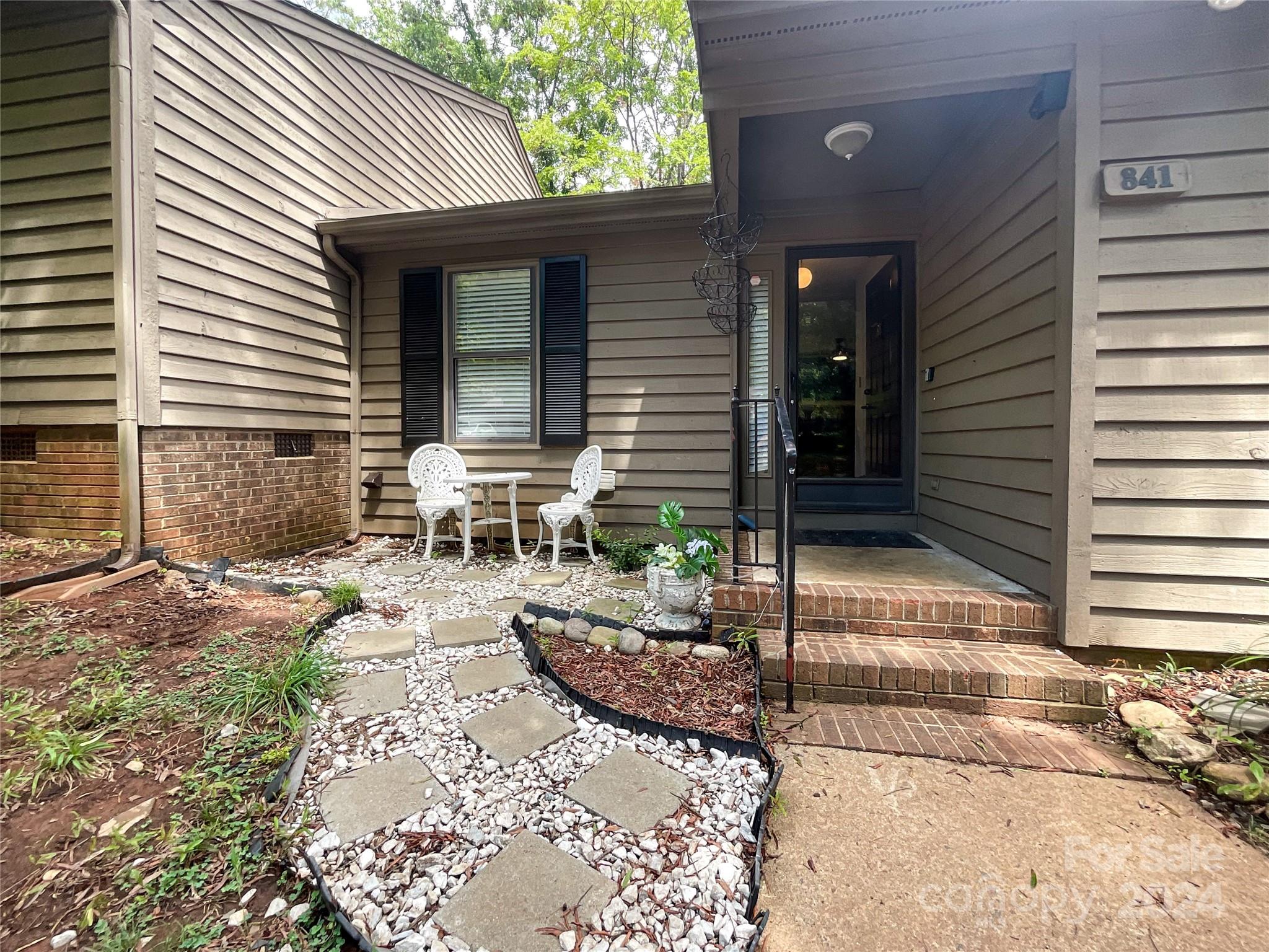 Dogwood Hills - Residential