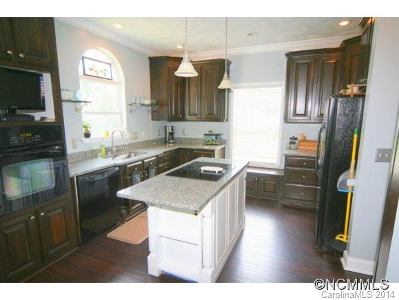 Oak Knoll - Residential