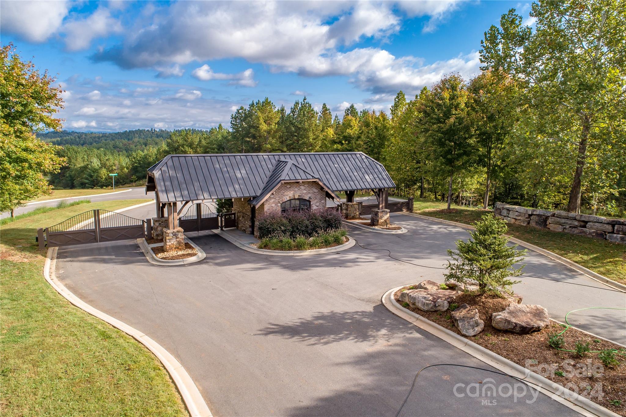 Lake Rhodhiss Estates - Land