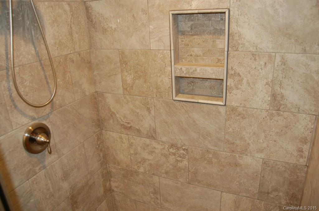 Cherokee Woods - Residential Lease