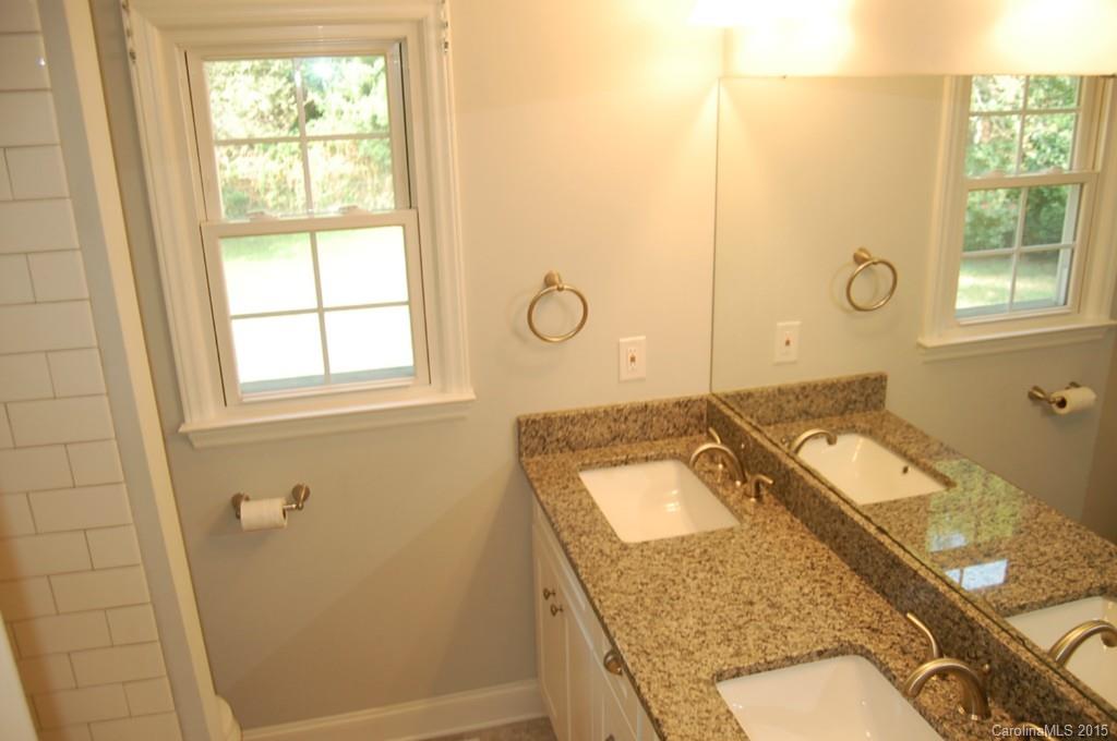 Cherokee Woods - Residential Lease