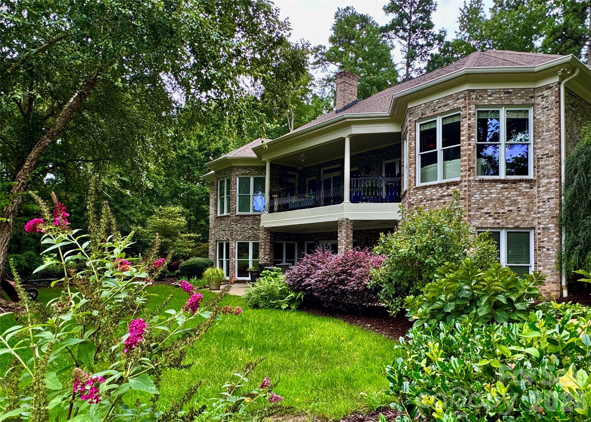 Uwharrie Point - Residential