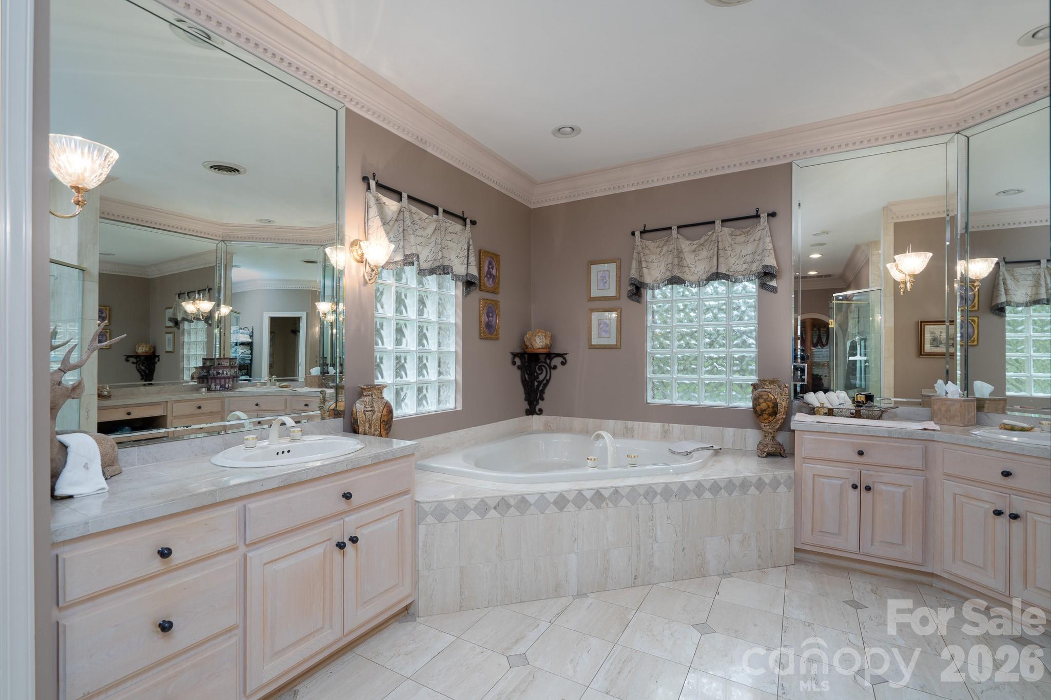 Uwharrie Point - Residential