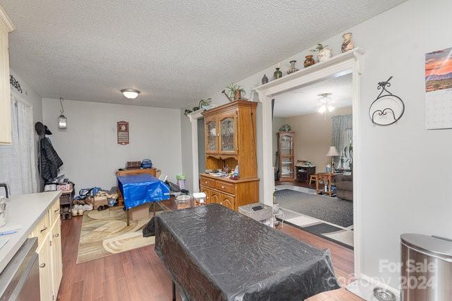 Cross Ridge Acres - Residential