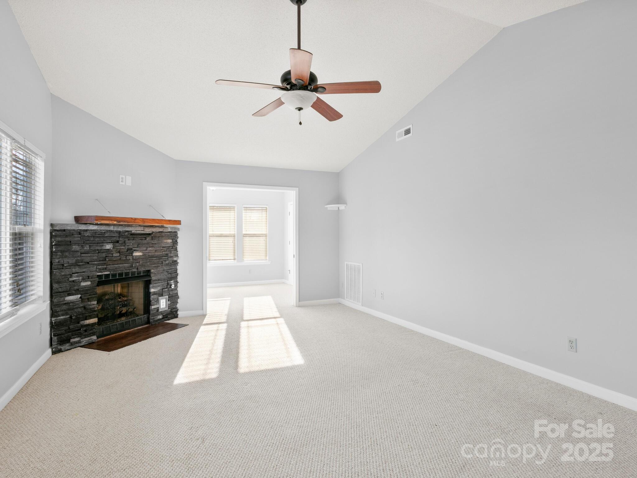 2302 Deermouse Way