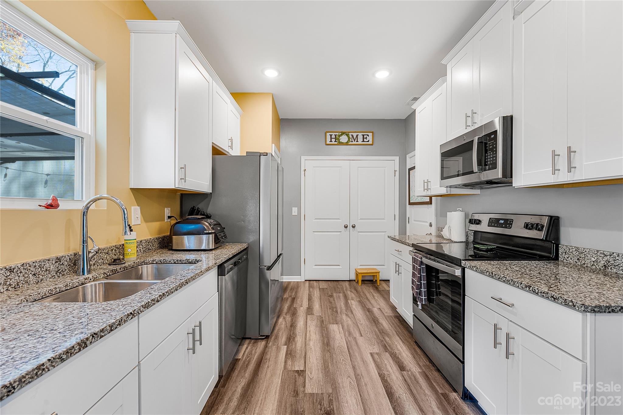 Meadowbrook - Residential