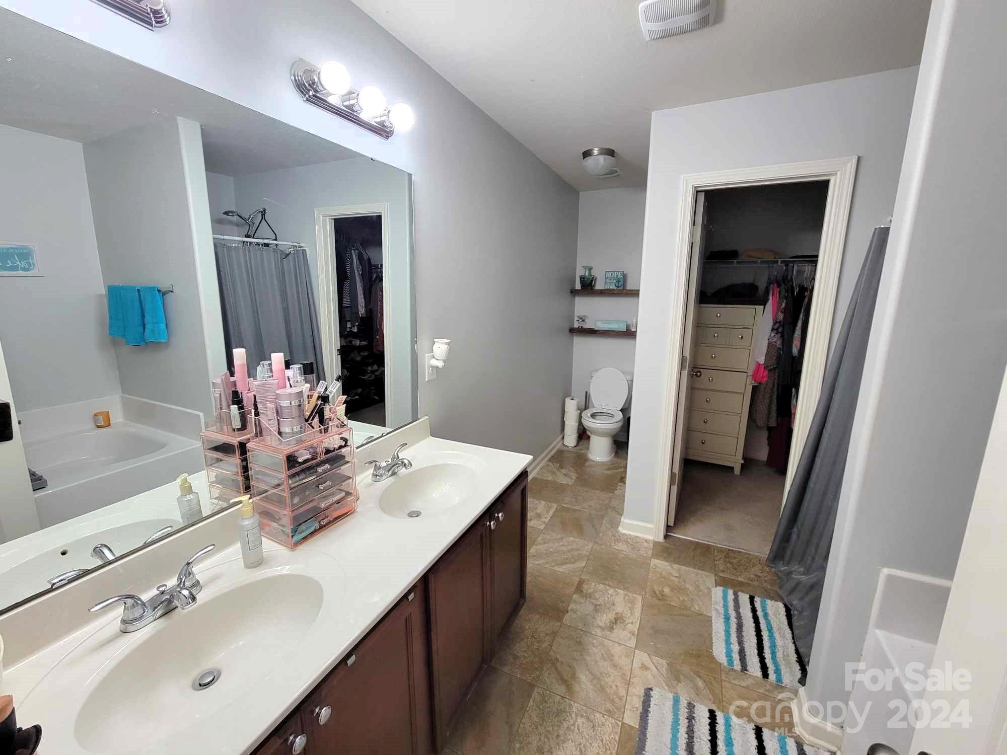 Weston Woods - Residential