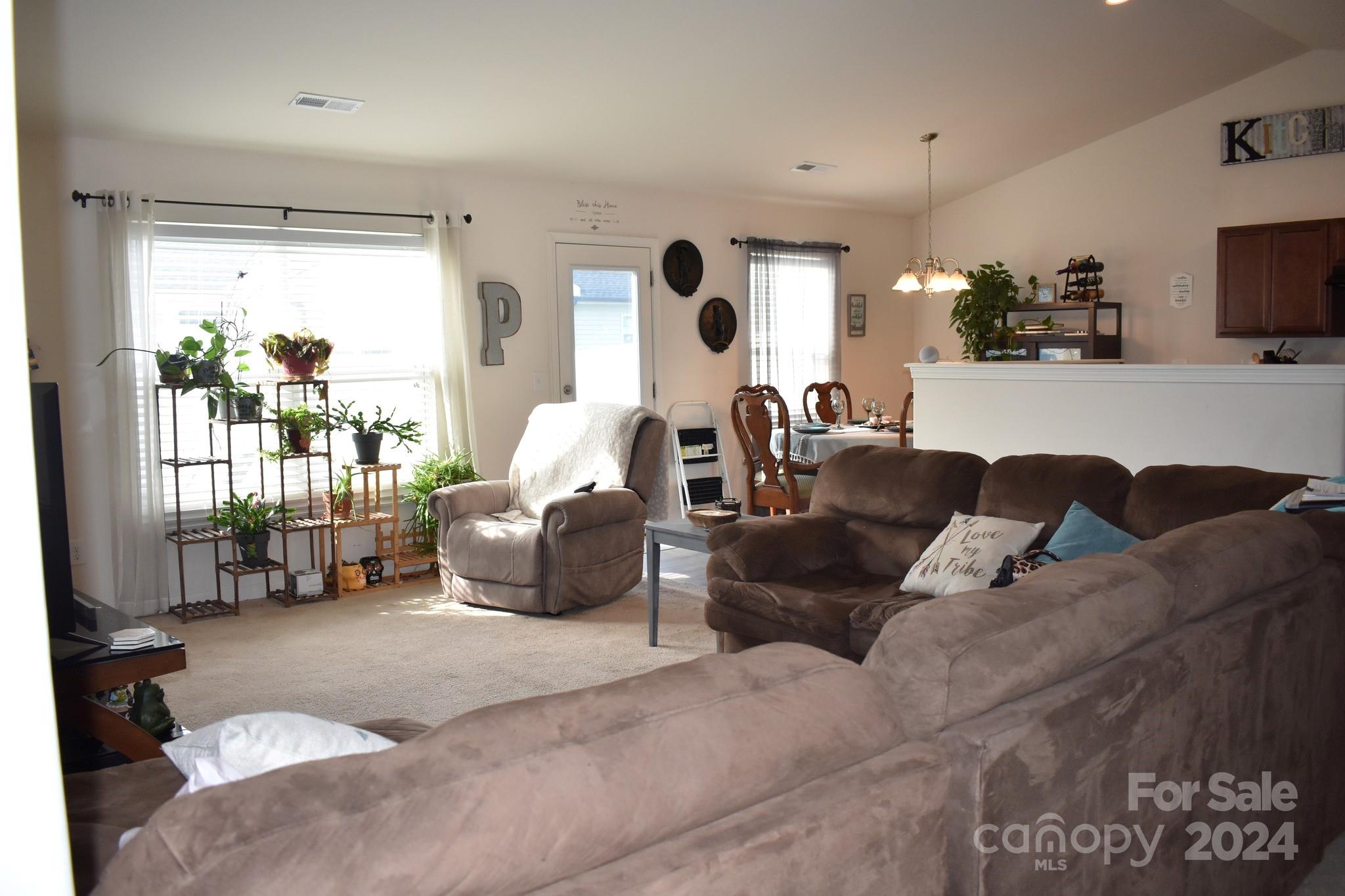 Weston Woods - Residential