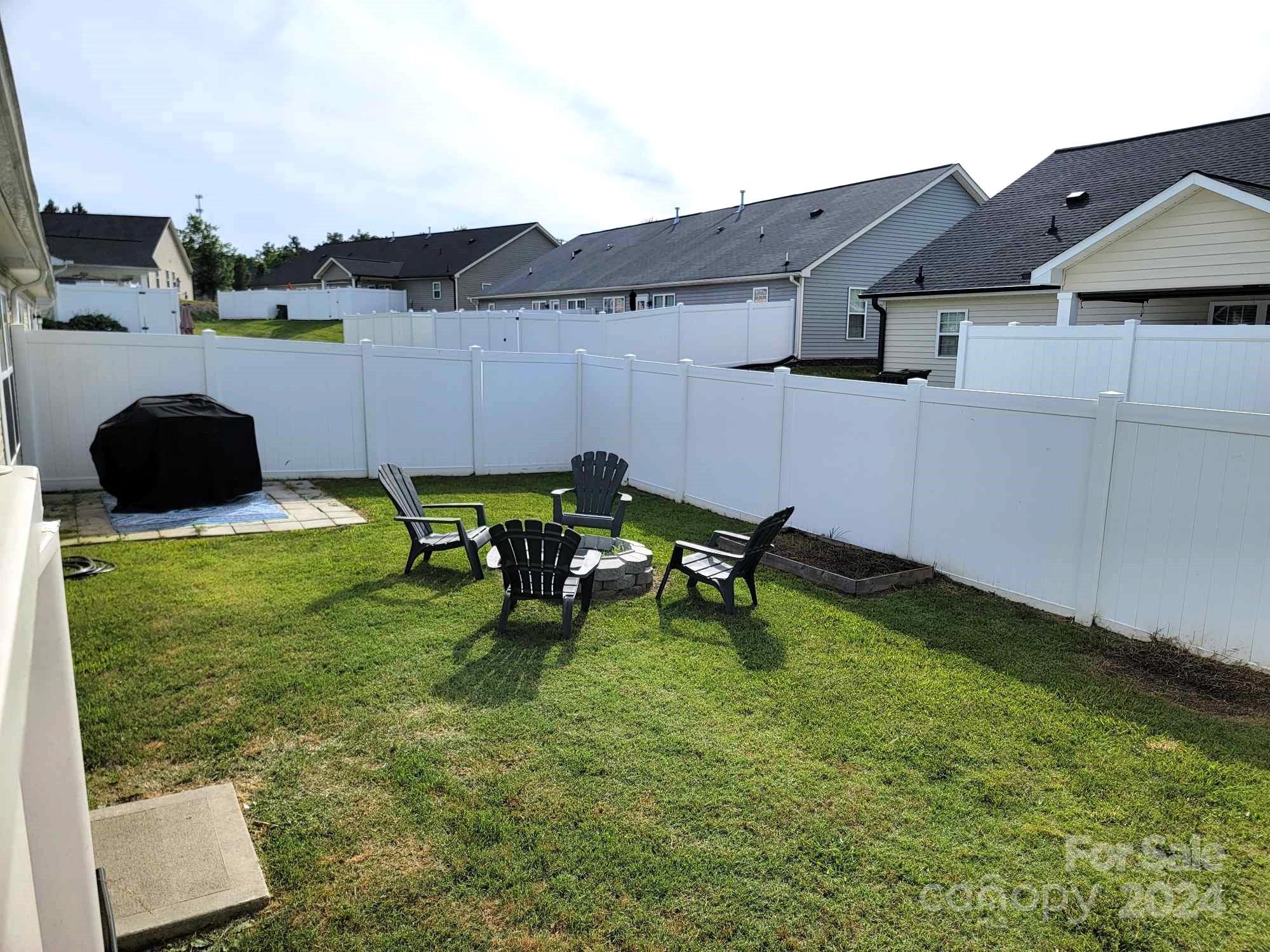 Weston Woods - Residential