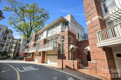 Photo of 923 Gracie Way, Charlotte, NC 28204 (MLS # 4363039)