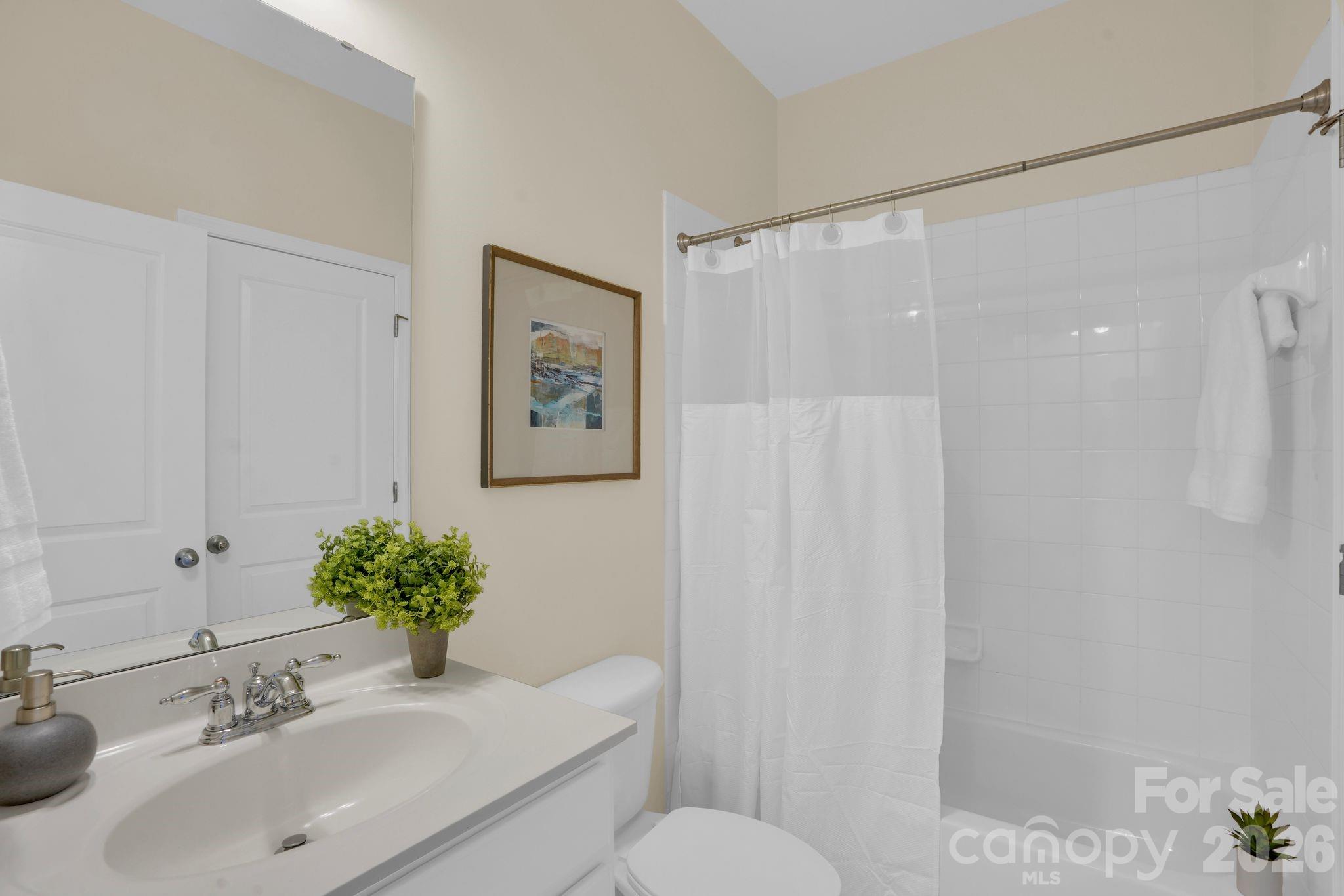 Elizabeth Village - Residential