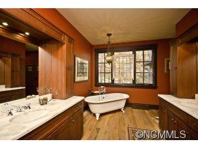 Riverwind - Residential