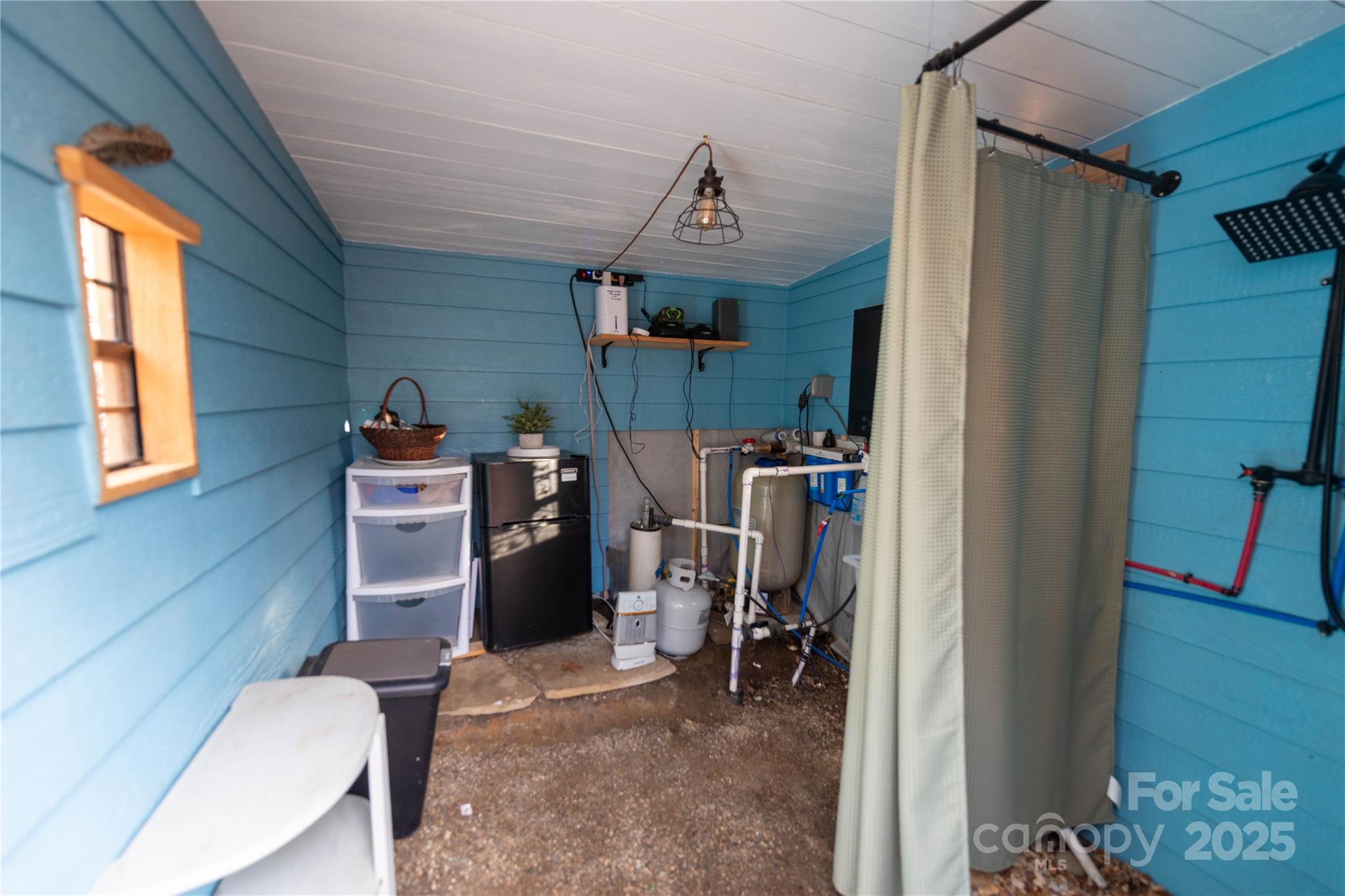 726 Lower White Oak Road