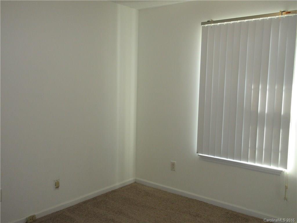 Summit Hills - Residential