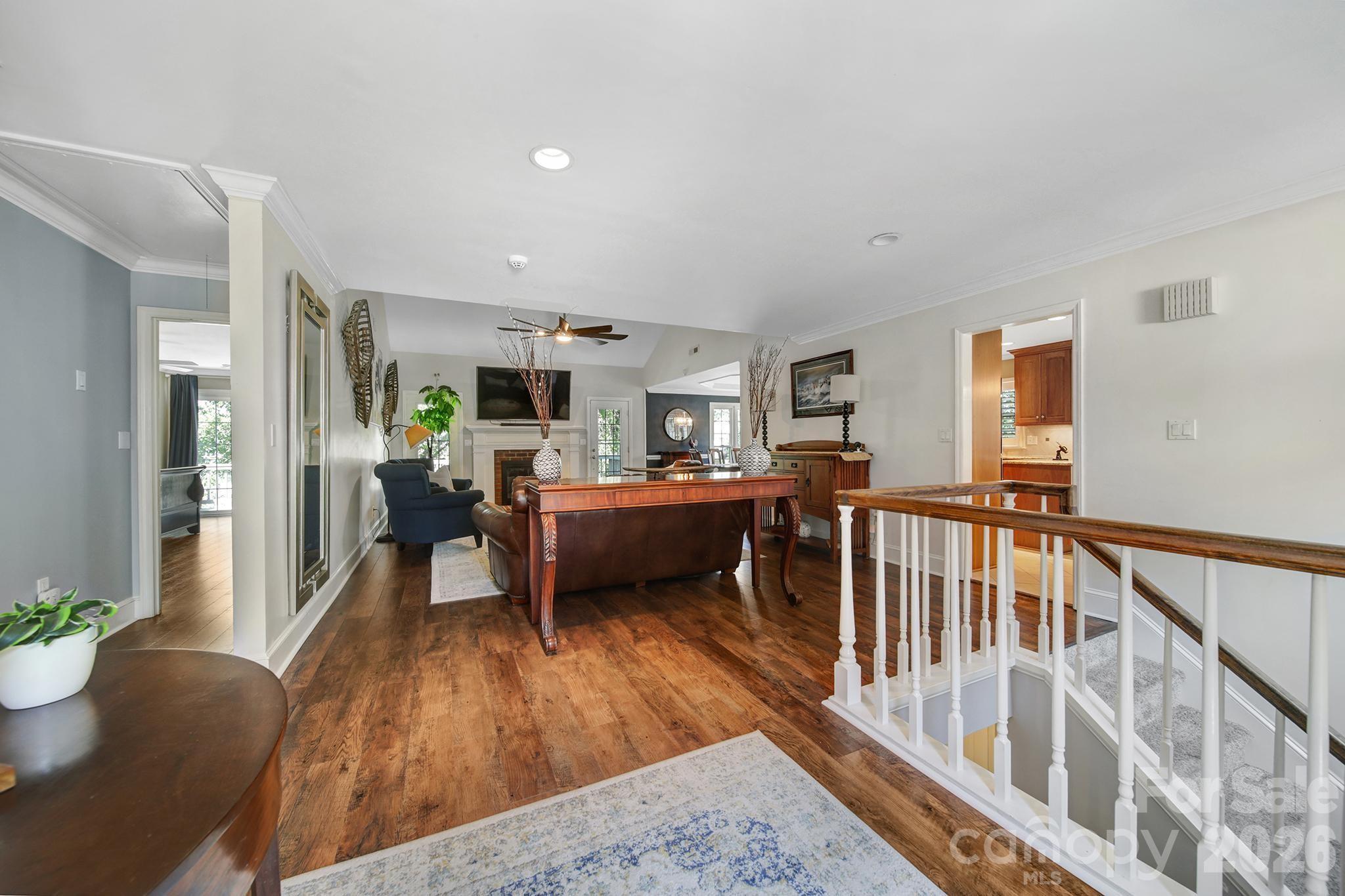 445 Cranborne Chase None