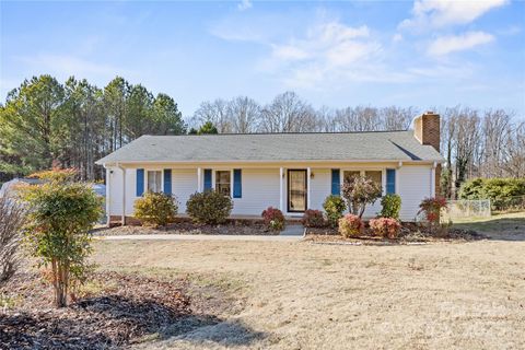 103 Lois Lane Lexington NC 27295