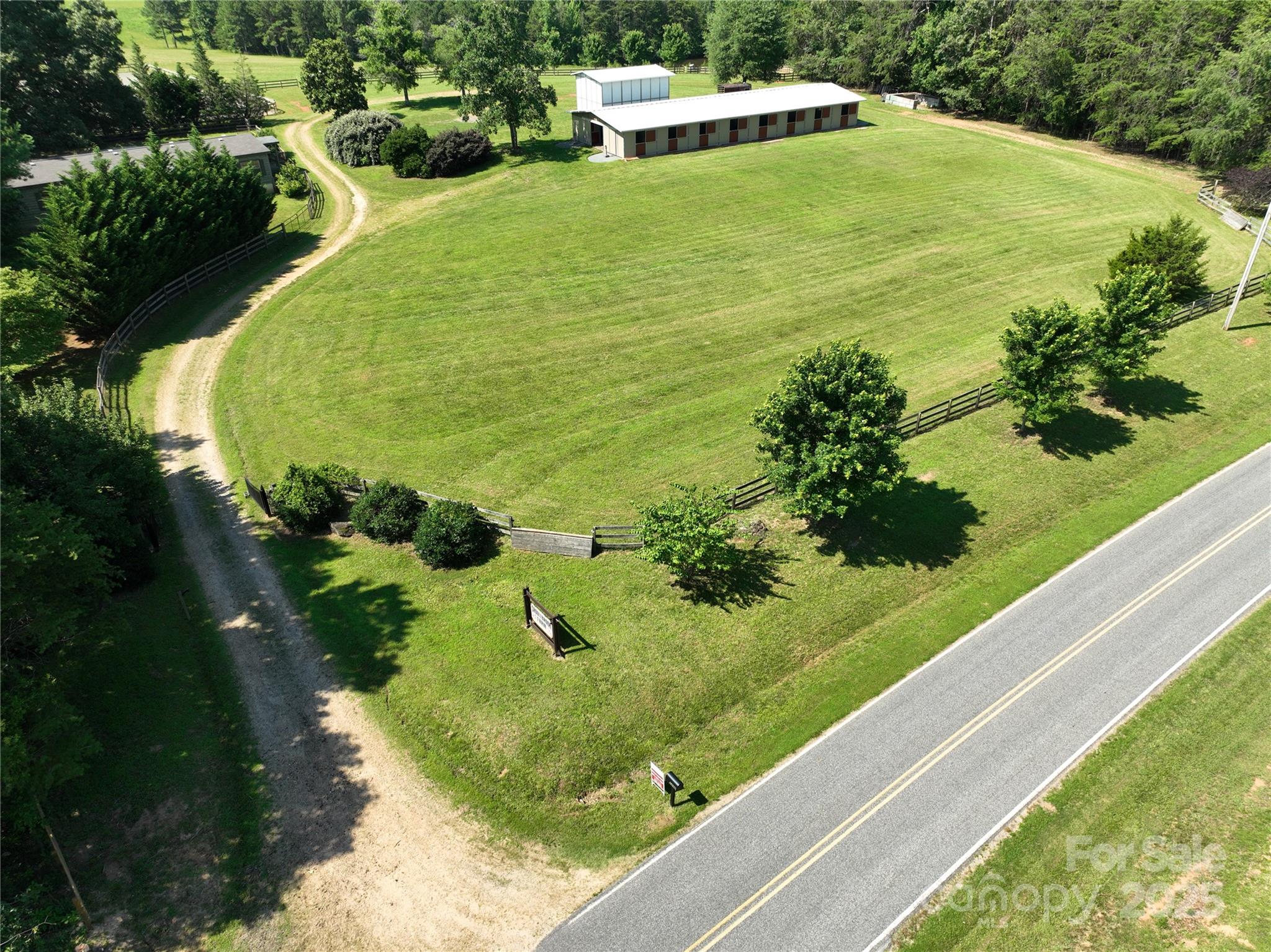 1896 Green Creek Drive E
