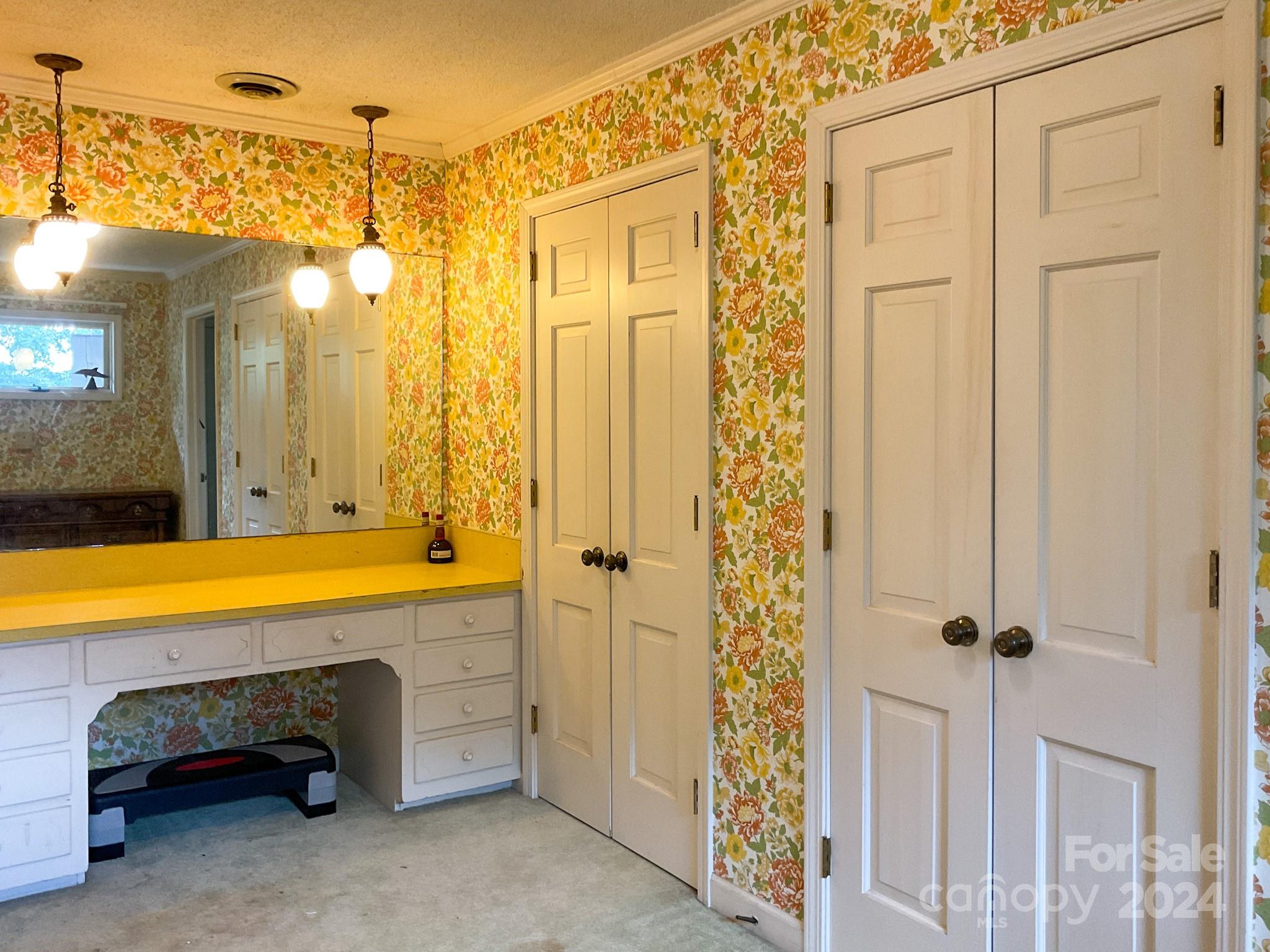 Sunset Pointe - Residential