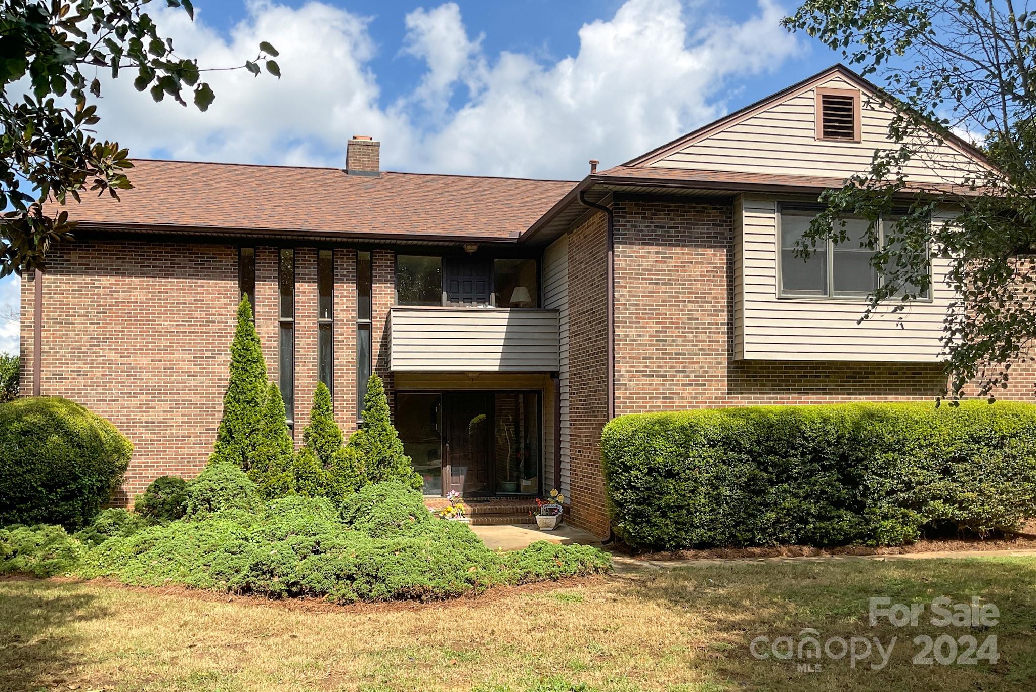 Sunset Pointe - Residential