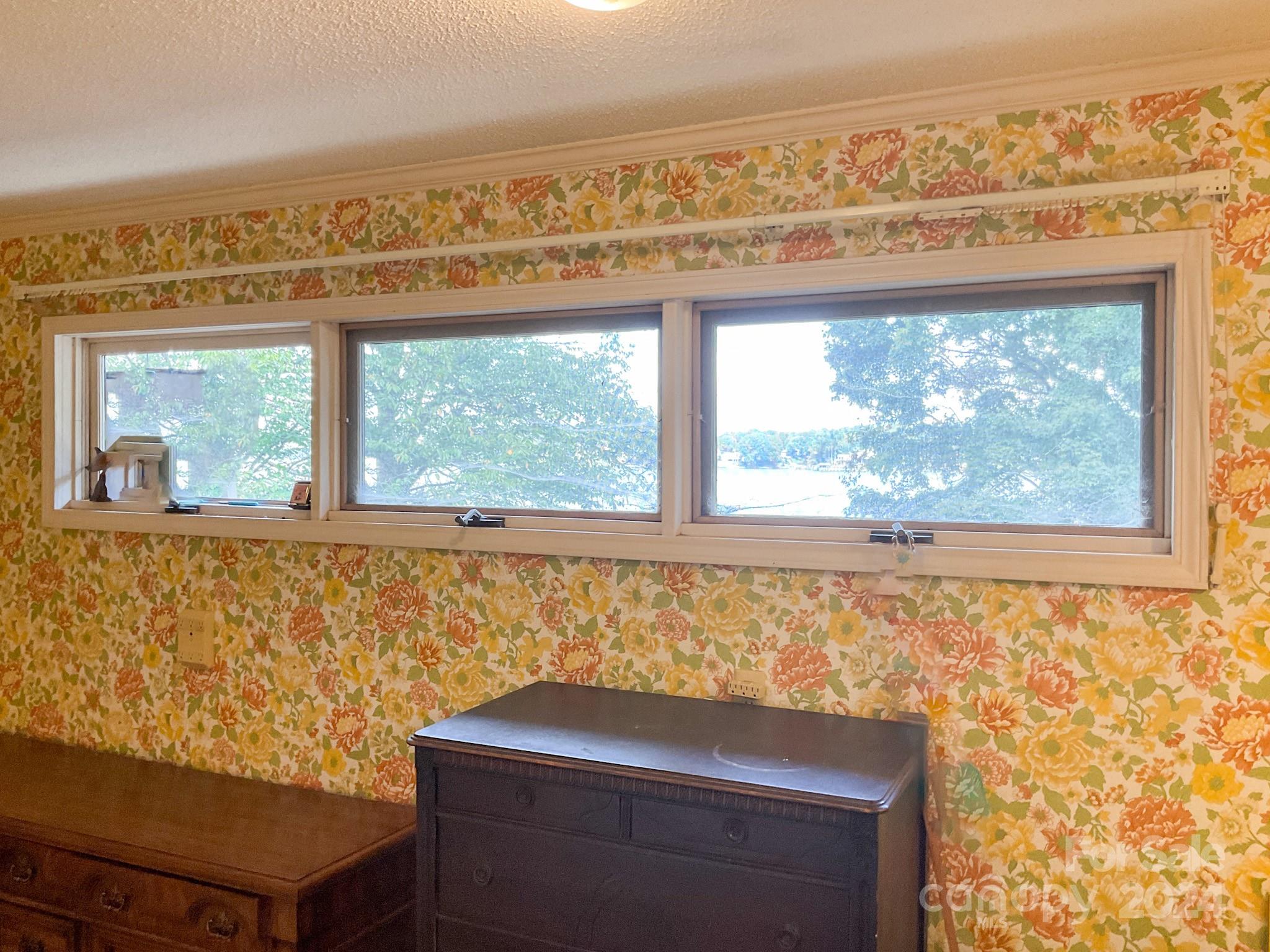 Sunset Pointe - Residential