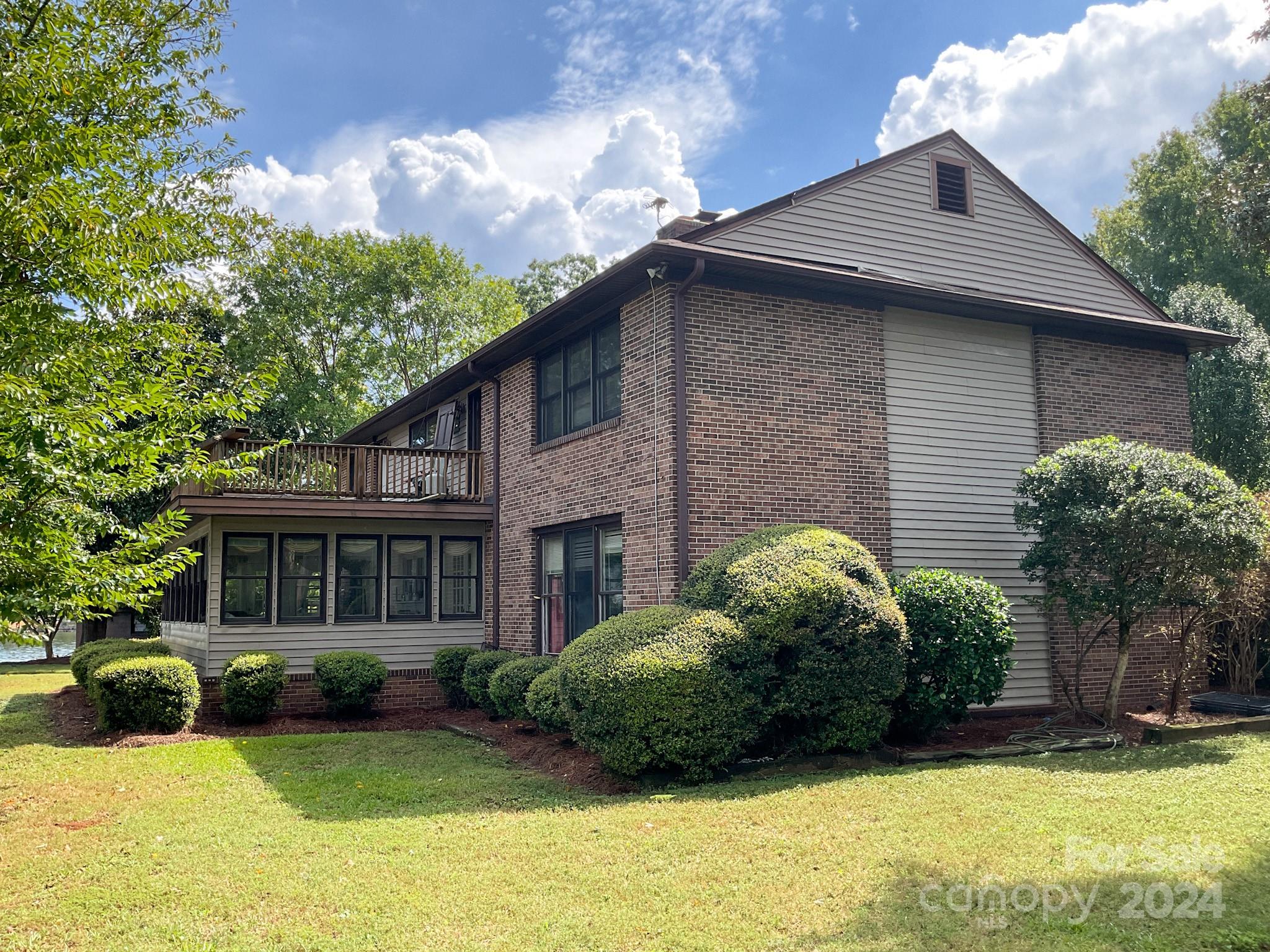 Sunset Pointe - Residential