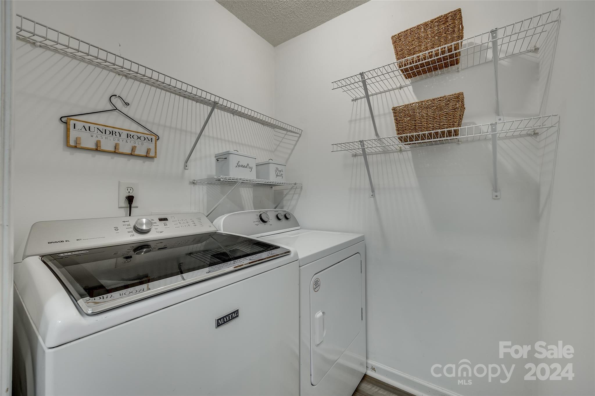 Windsor Trace - Residential