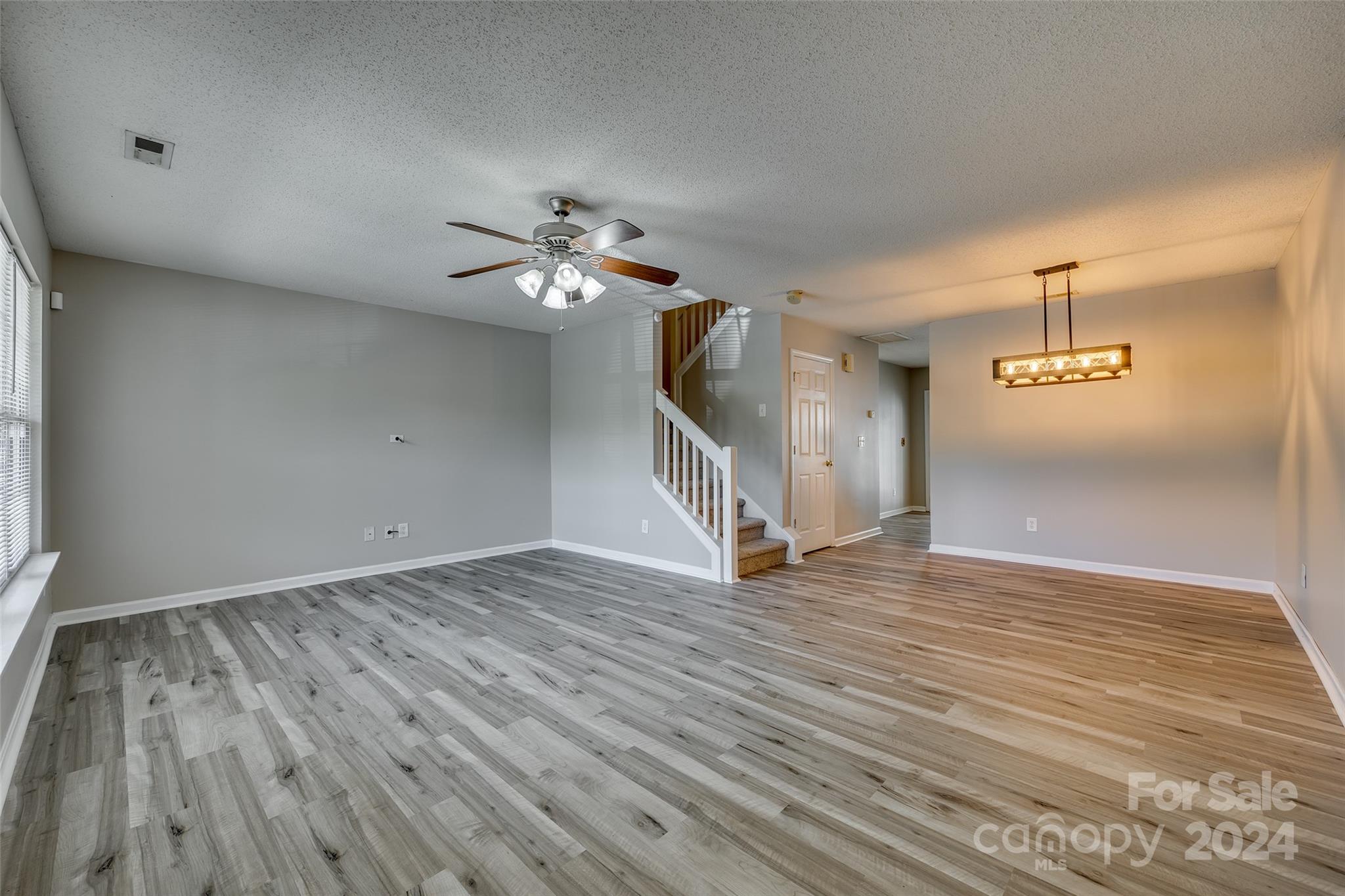 Windsor Trace - Residential