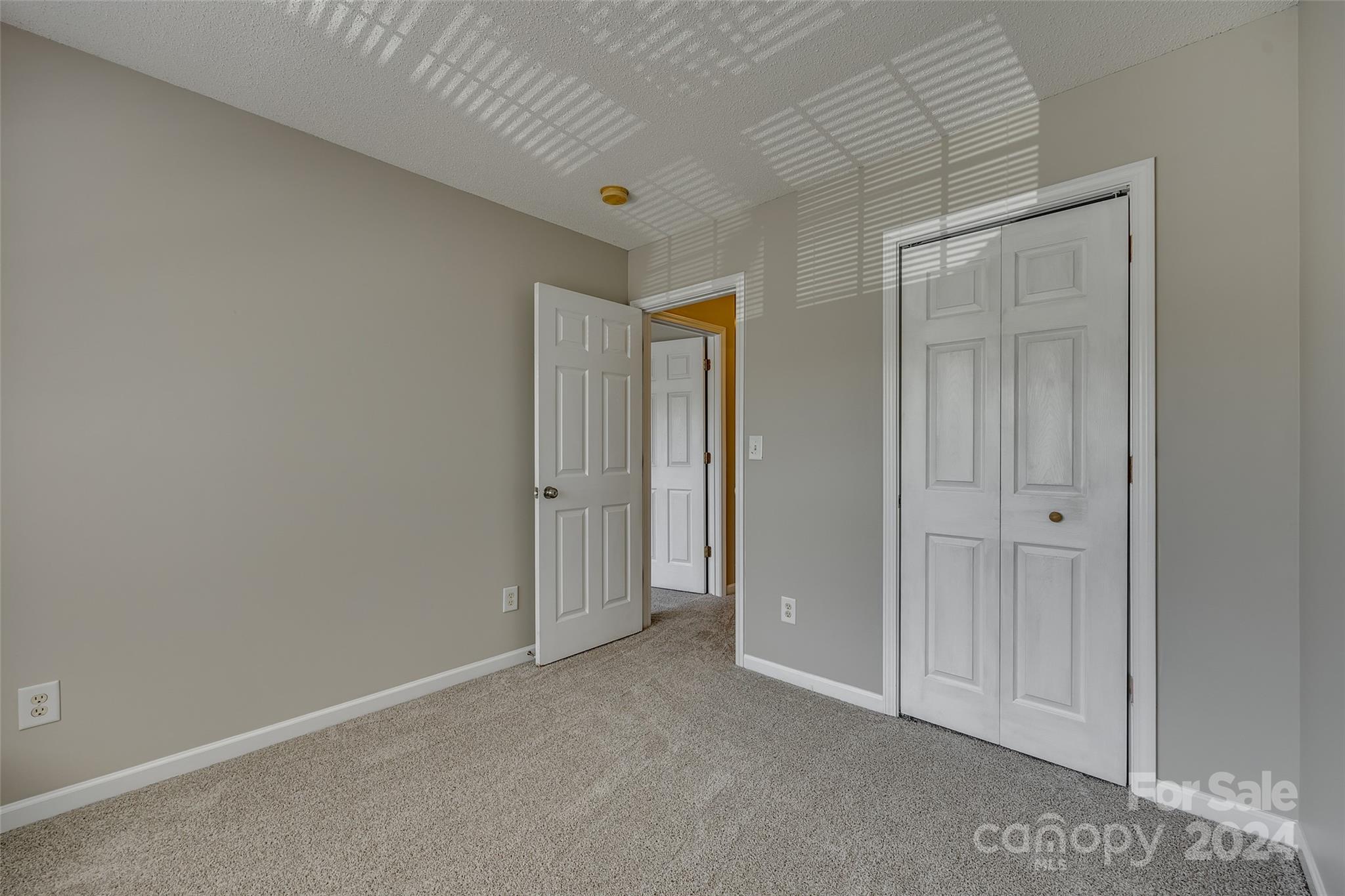 Windsor Trace - Residential