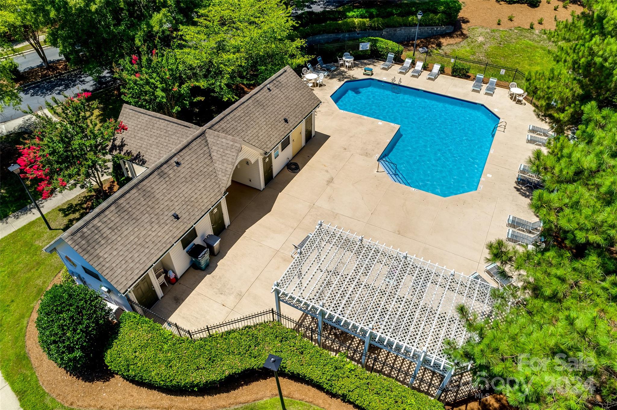 Windsor Trace - Residential