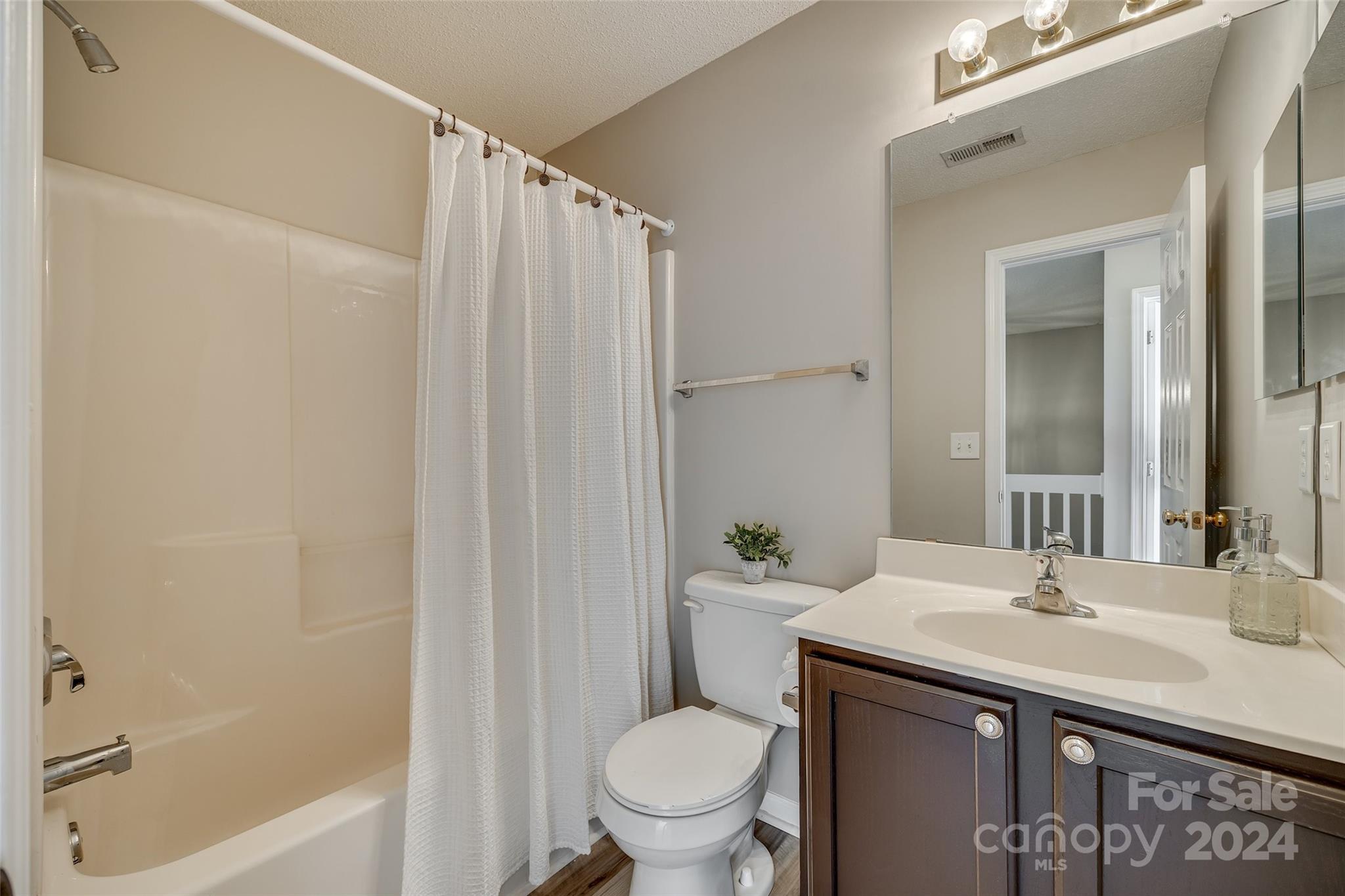 Windsor Trace - Residential