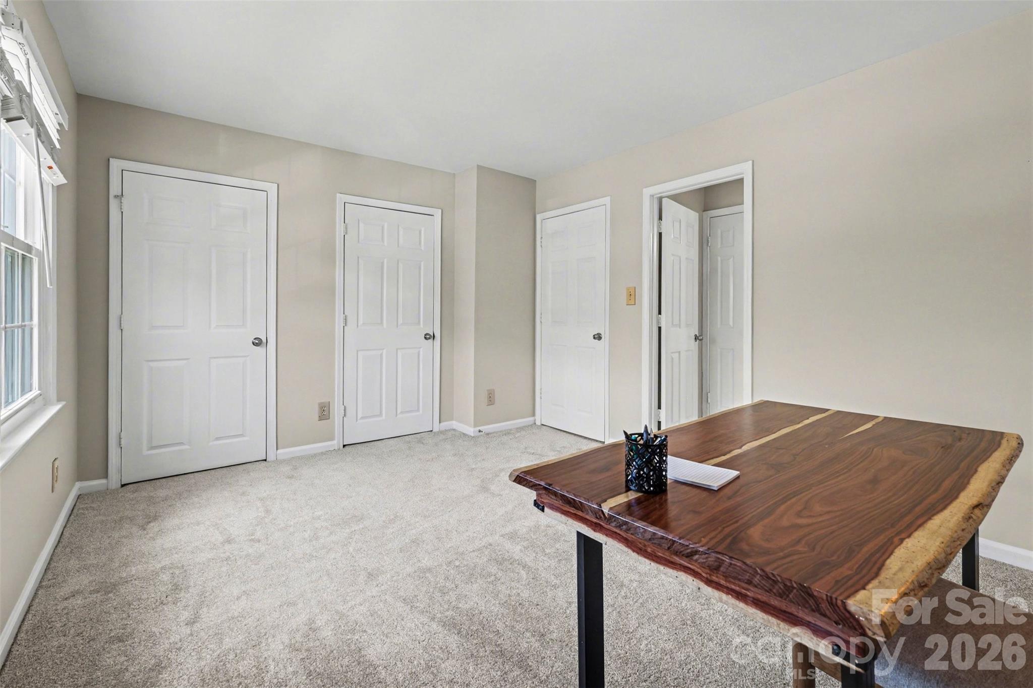 Dunhill Court - Residential