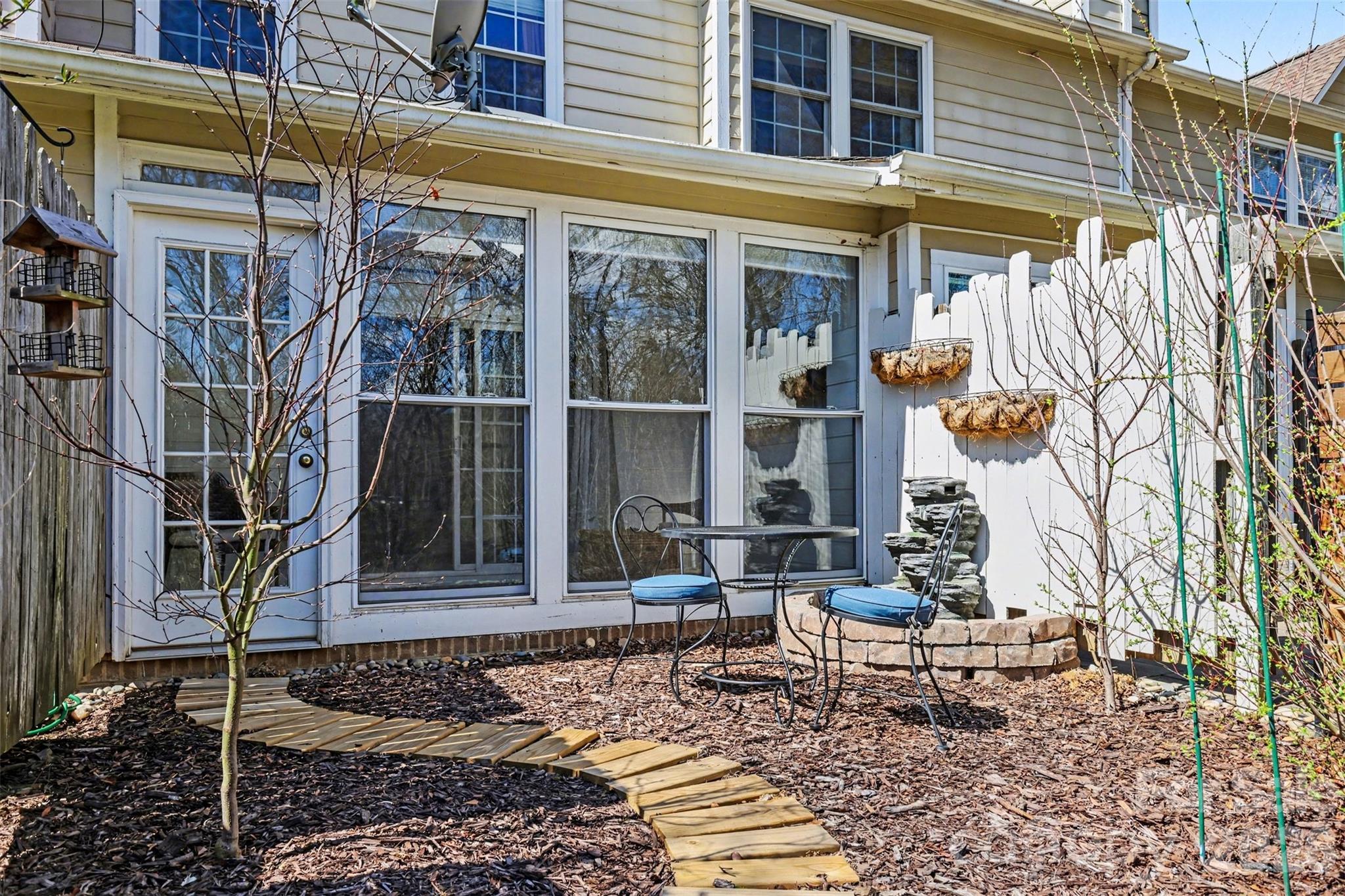 Dunhill Court - Residential