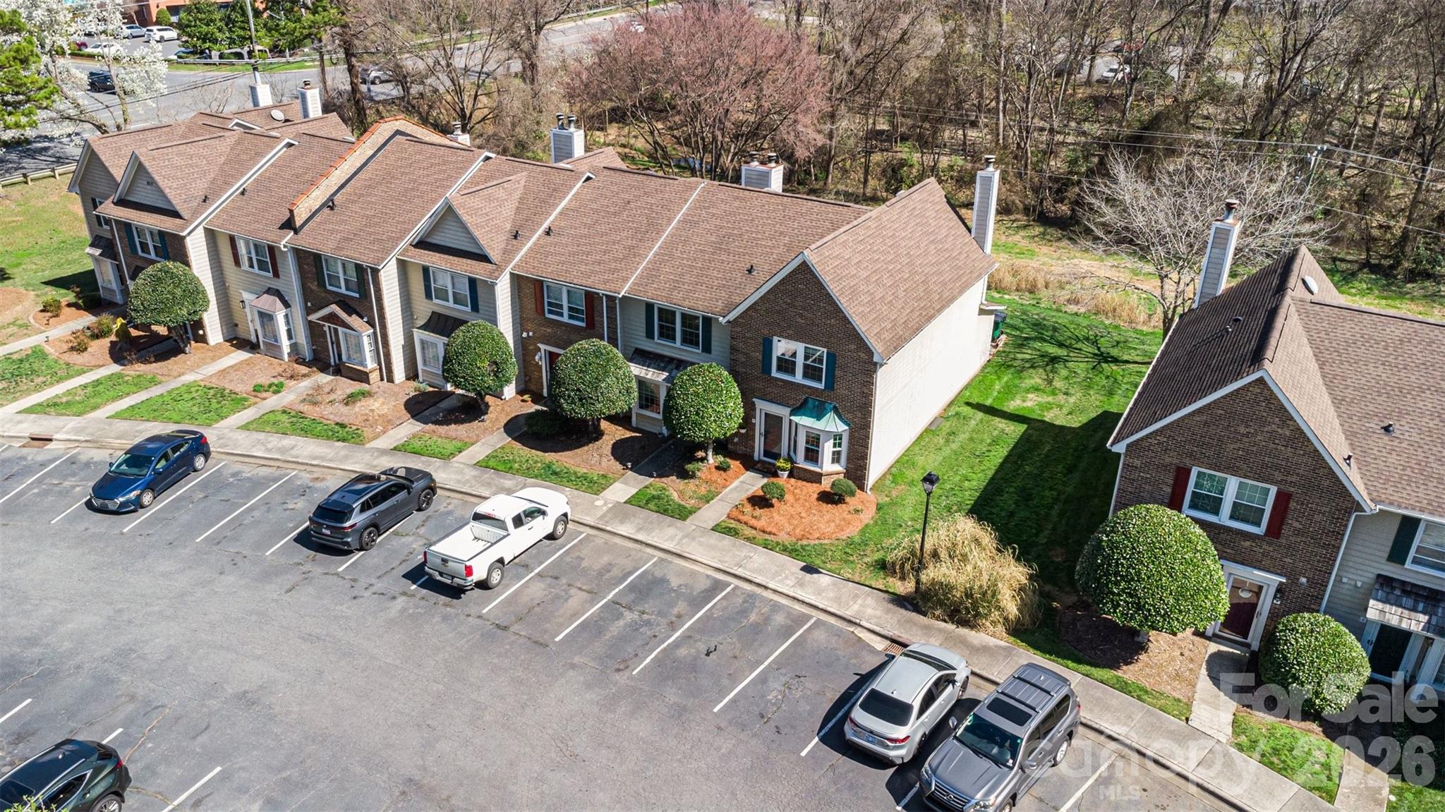 Dunhill Court - Residential