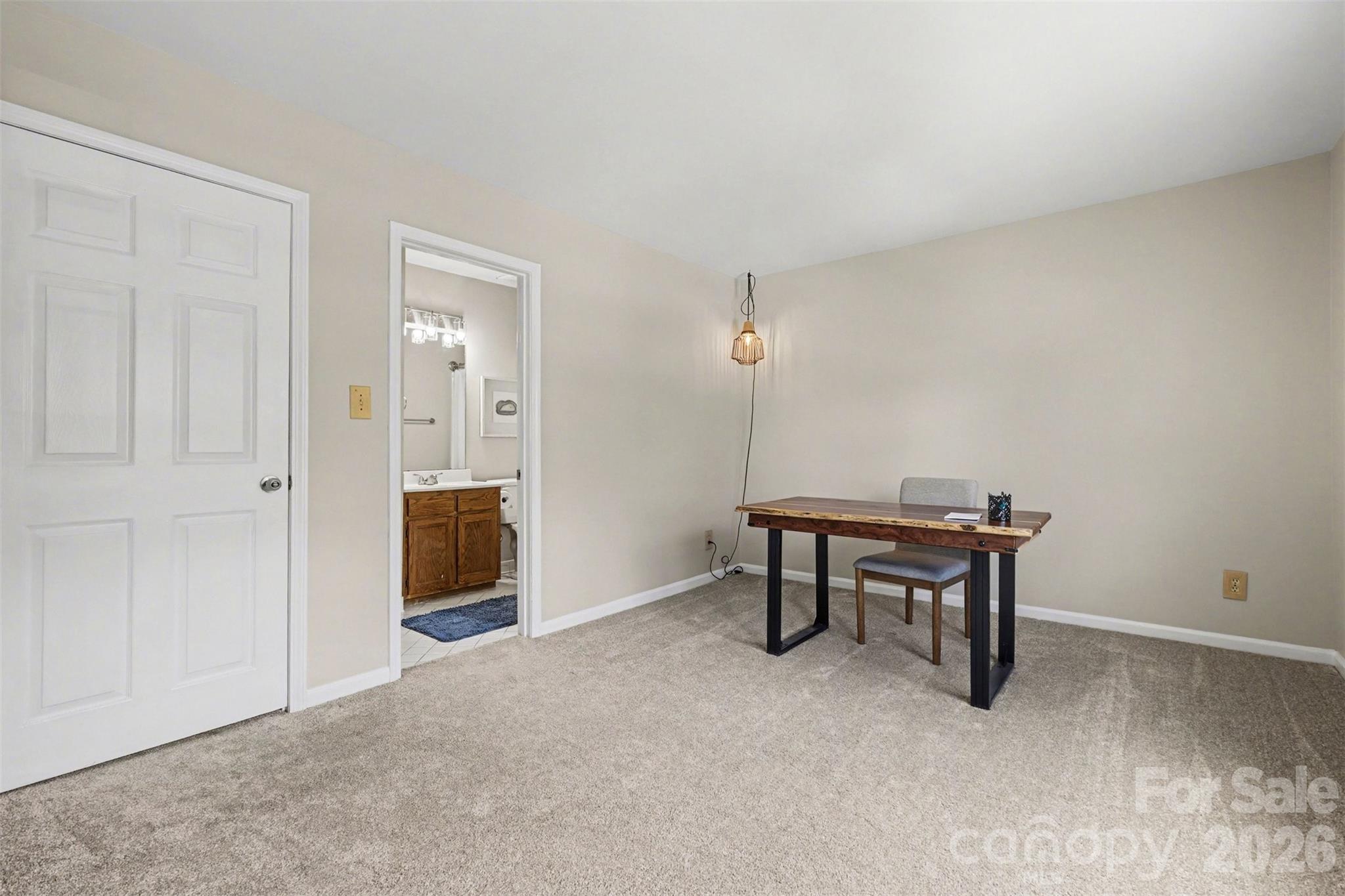 Dunhill Court - Residential