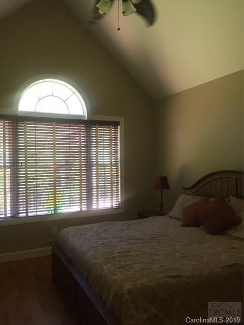 Winding Creek - Residential