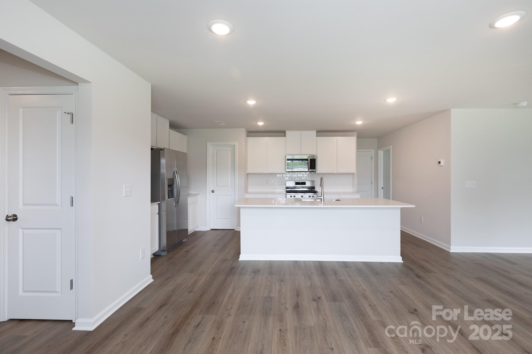 The Retreat at Cameron Commons - Residential Lease