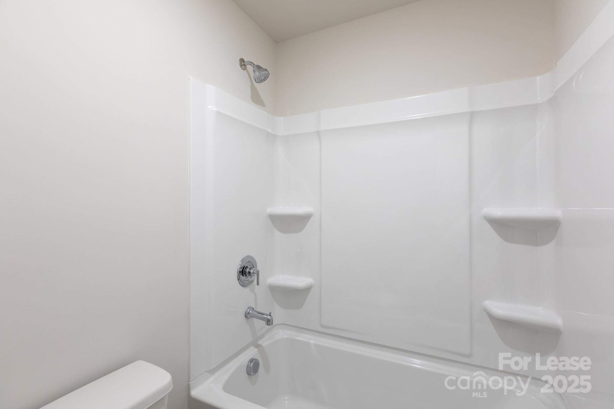 The Retreat at Cameron Commons - Residential Lease