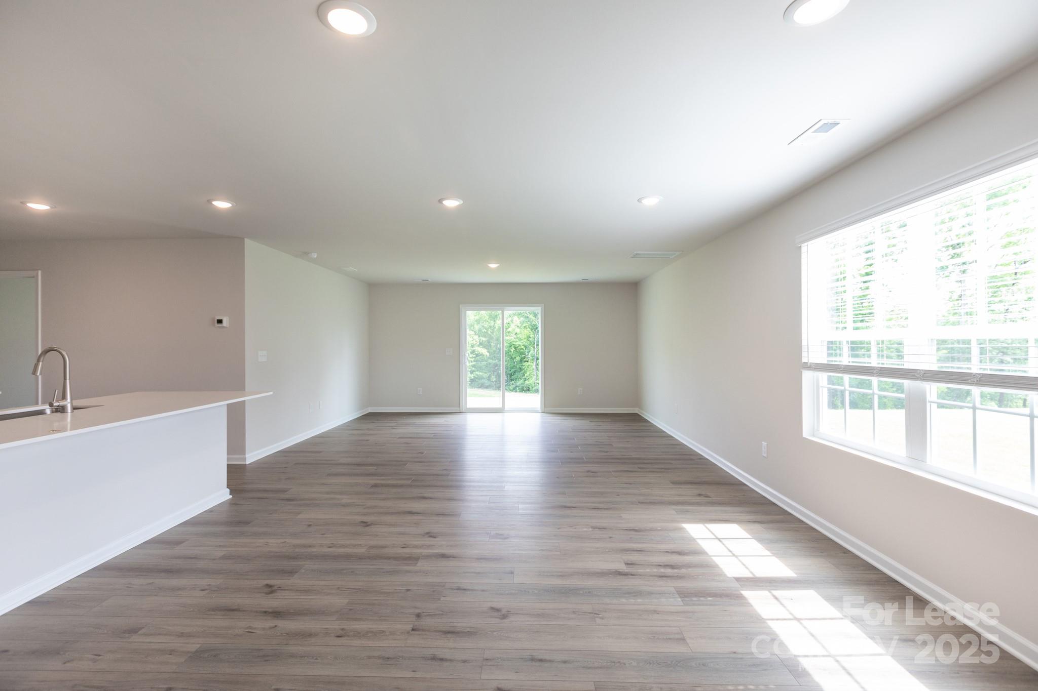 The Retreat at Cameron Commons - Residential Lease