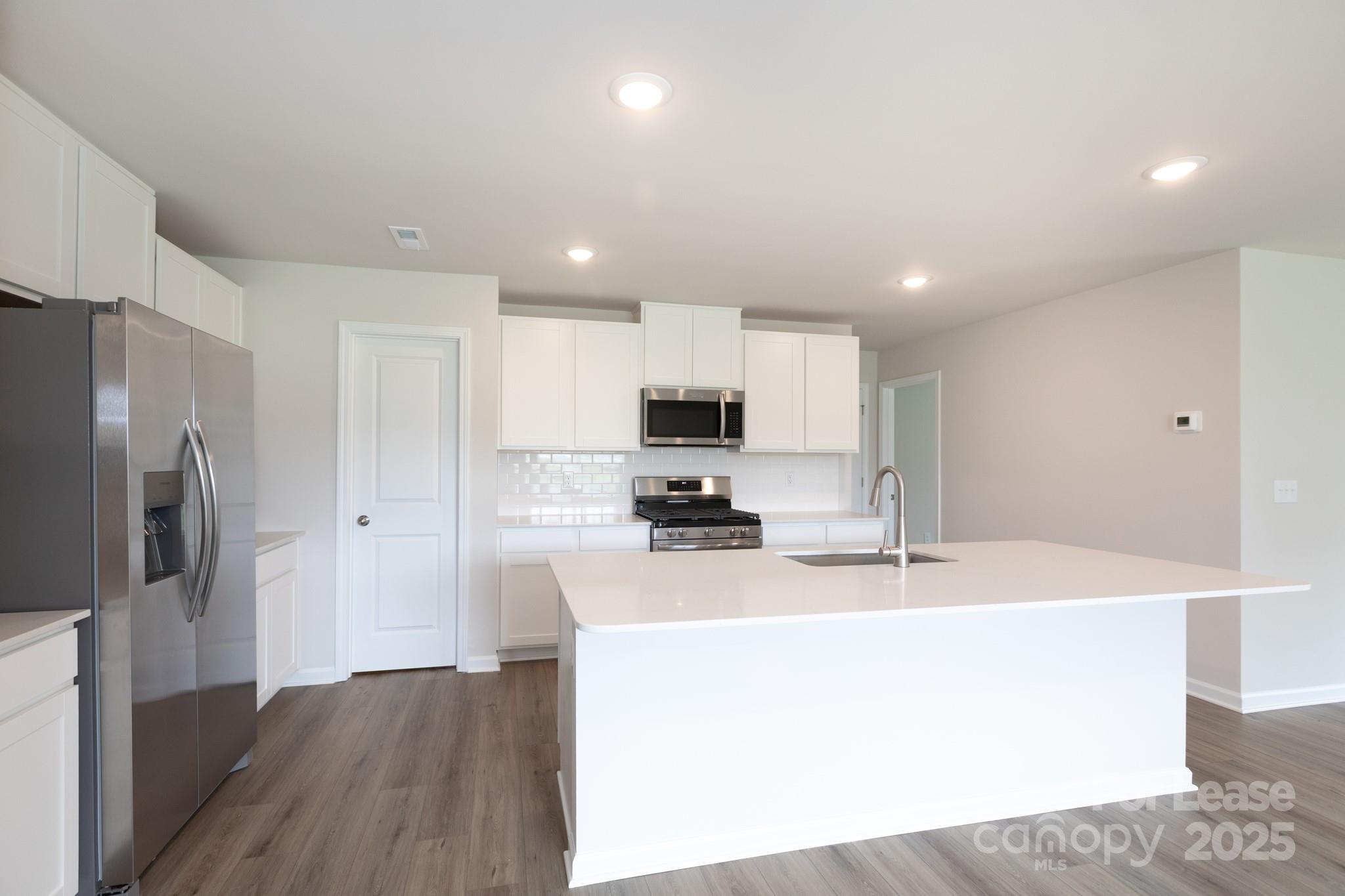 The Retreat at Cameron Commons - Residential Lease